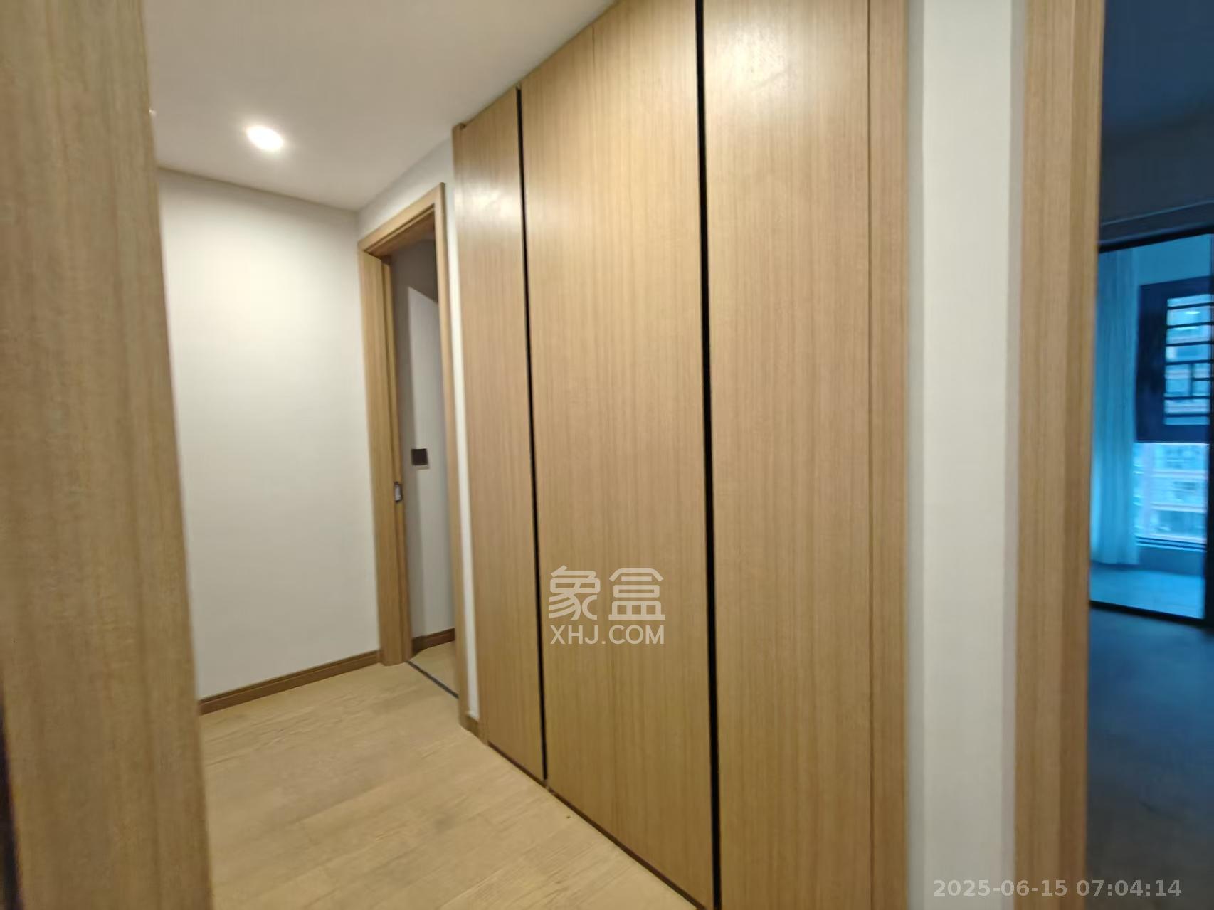 爱家当代境  4室2厅2卫   4500.00元/月室内图