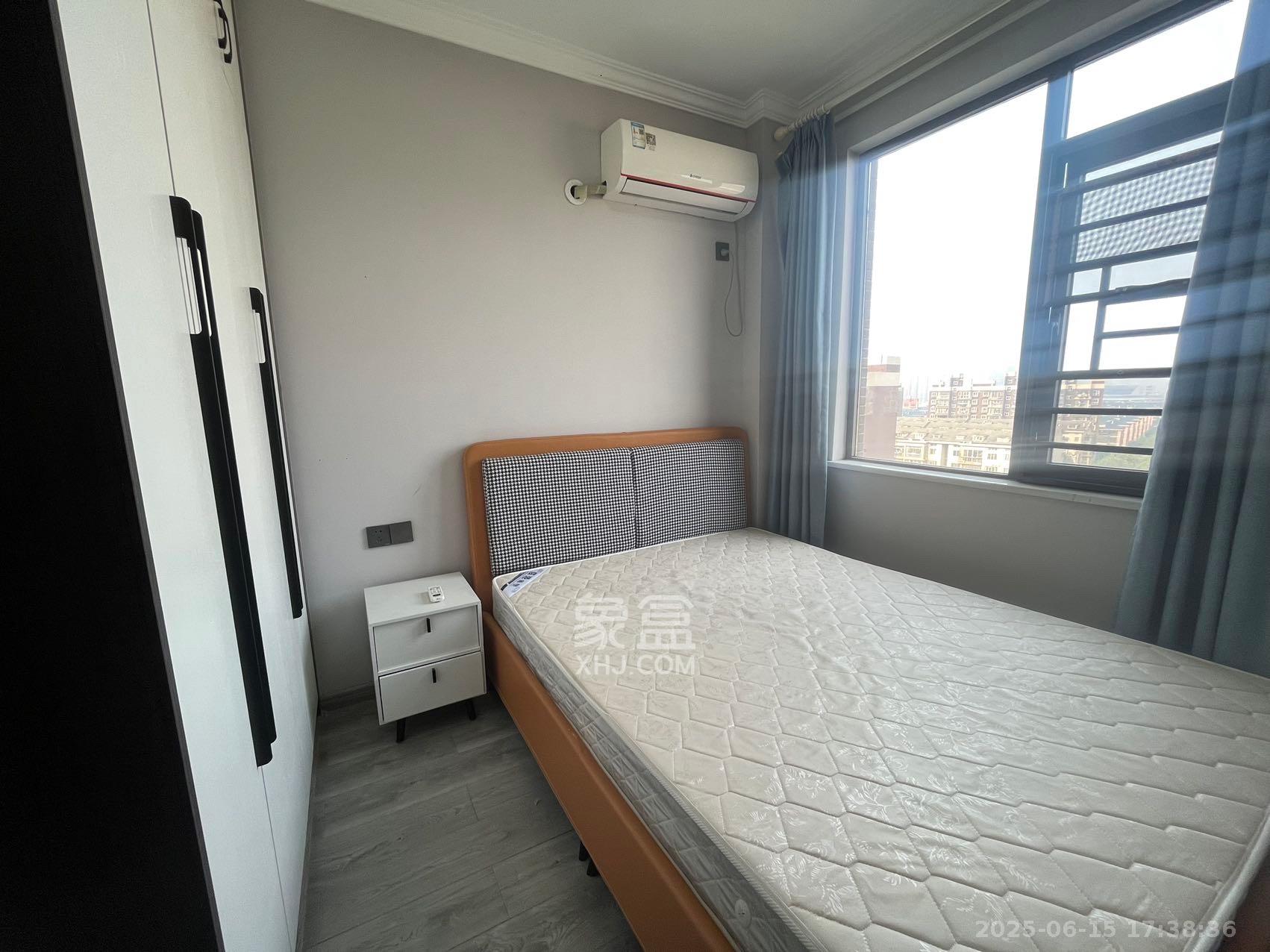 鄱阳小区  3室2厅1卫   2200.00元/月室内图