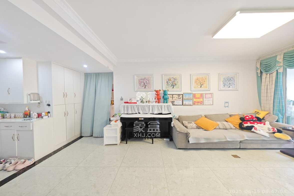 五矿万境水岸二期(五矿万境水岸和苑)  2室2厅1卫    91.8万 五矿万境水岸二期(五矿万境水岸和苑)  2室2厅1卫    91.8万客厅