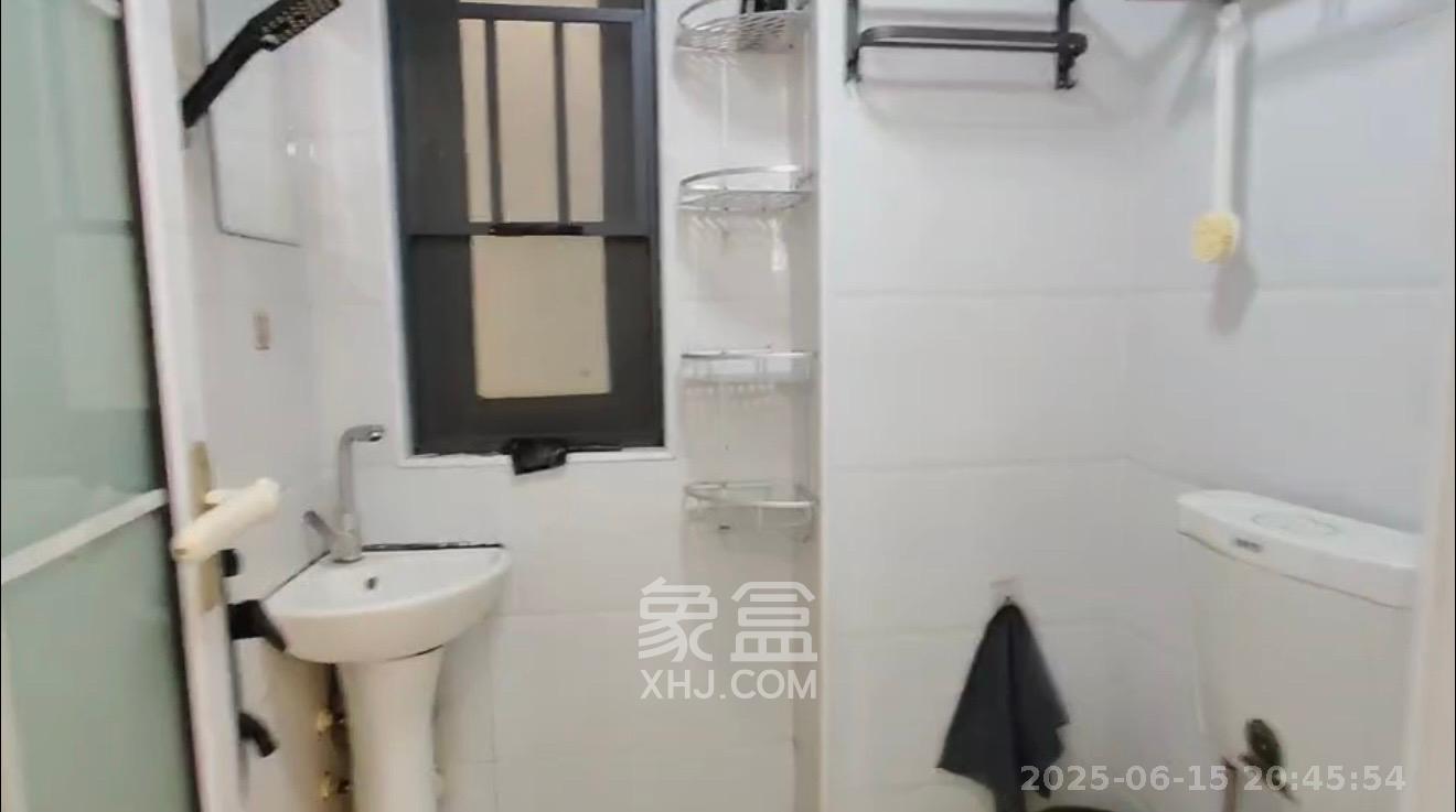 叠彩兰亭  3室2厅1卫   2500.00元/月室内图