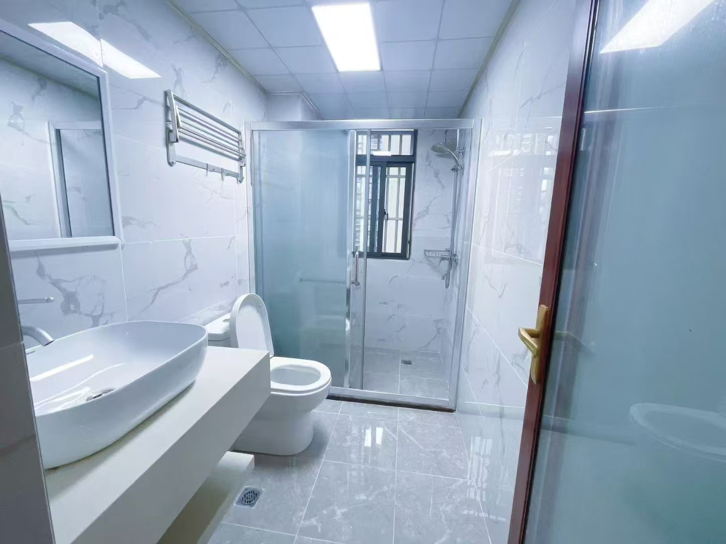 水岸阳光A小区 3室2厅2卫 145.0万 水岸阳光A小区 3室2厅2卫 145.0万室内图