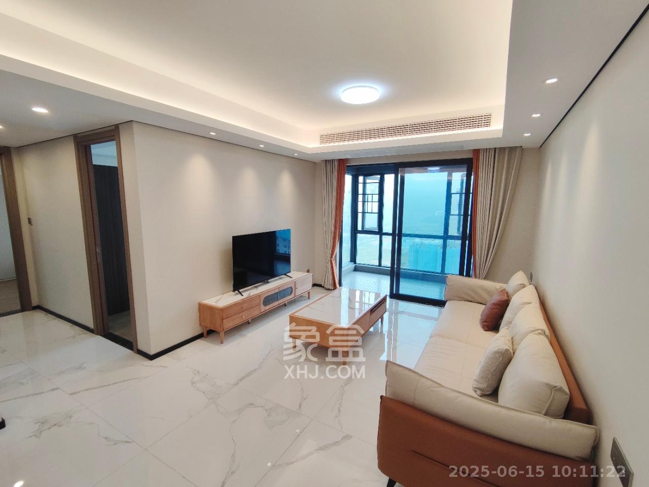 中海麓山境南区  3室2厅2卫   3200.00元/月室内图