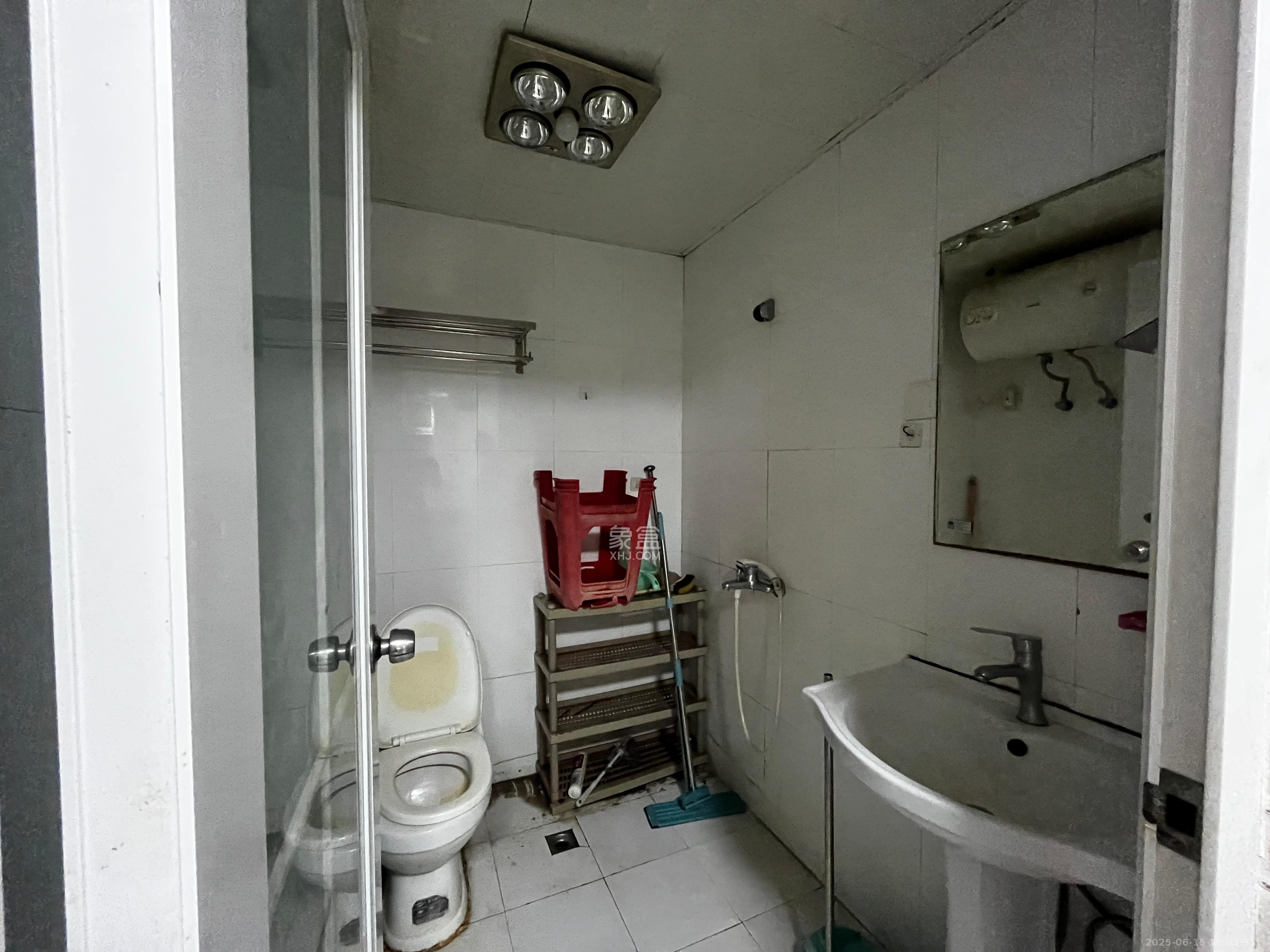 未来蜂巢 1室1厅1卫 900.0元/月 未来蜂巢 1室1厅1卫 900.0元/月室内图