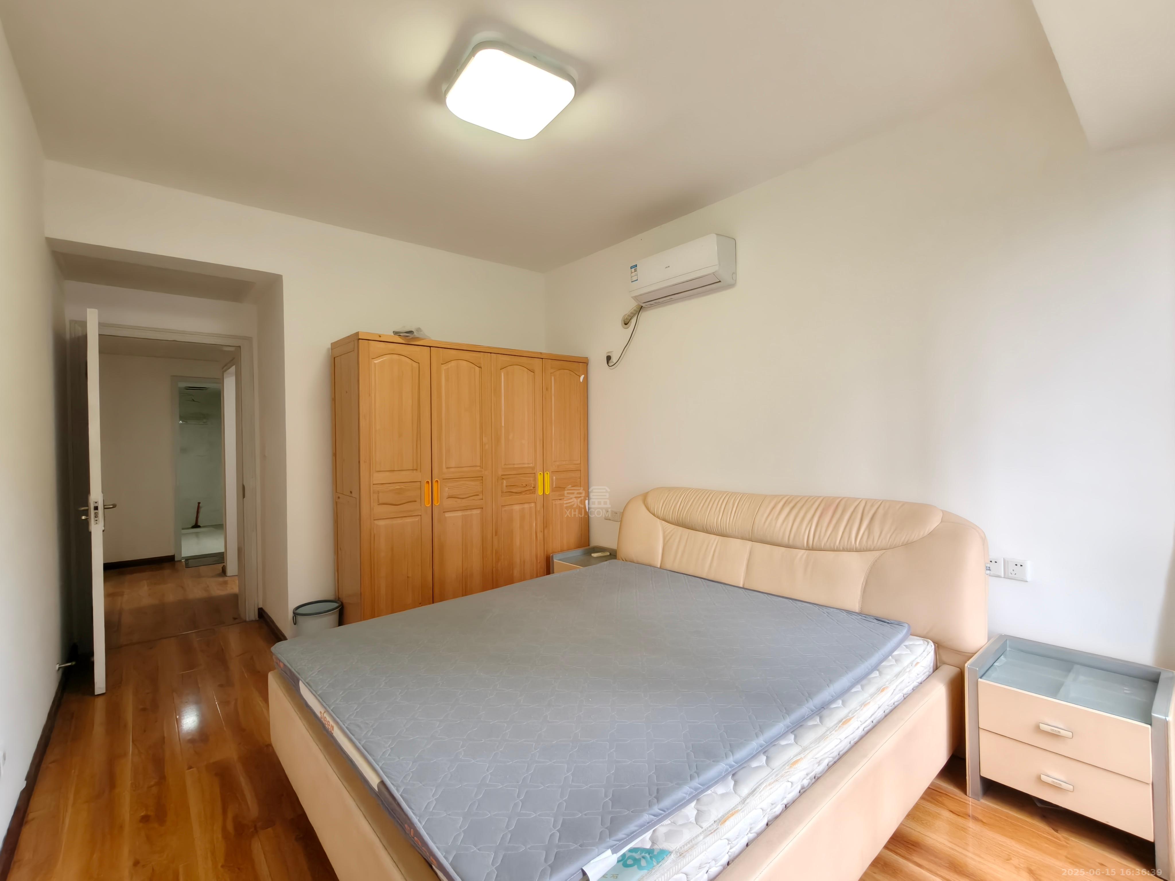 湘银星城 3室2厅1卫 1480.0元/月 湘银星城 3室2厅1卫 1480.0元/月室内图