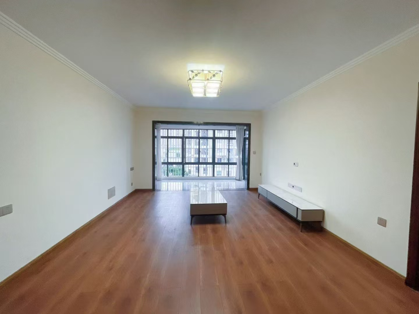 水岸阳光A小区 3室2厅2卫 145.0万 水岸阳光A小区 3室2厅2卫 145.0万室内图