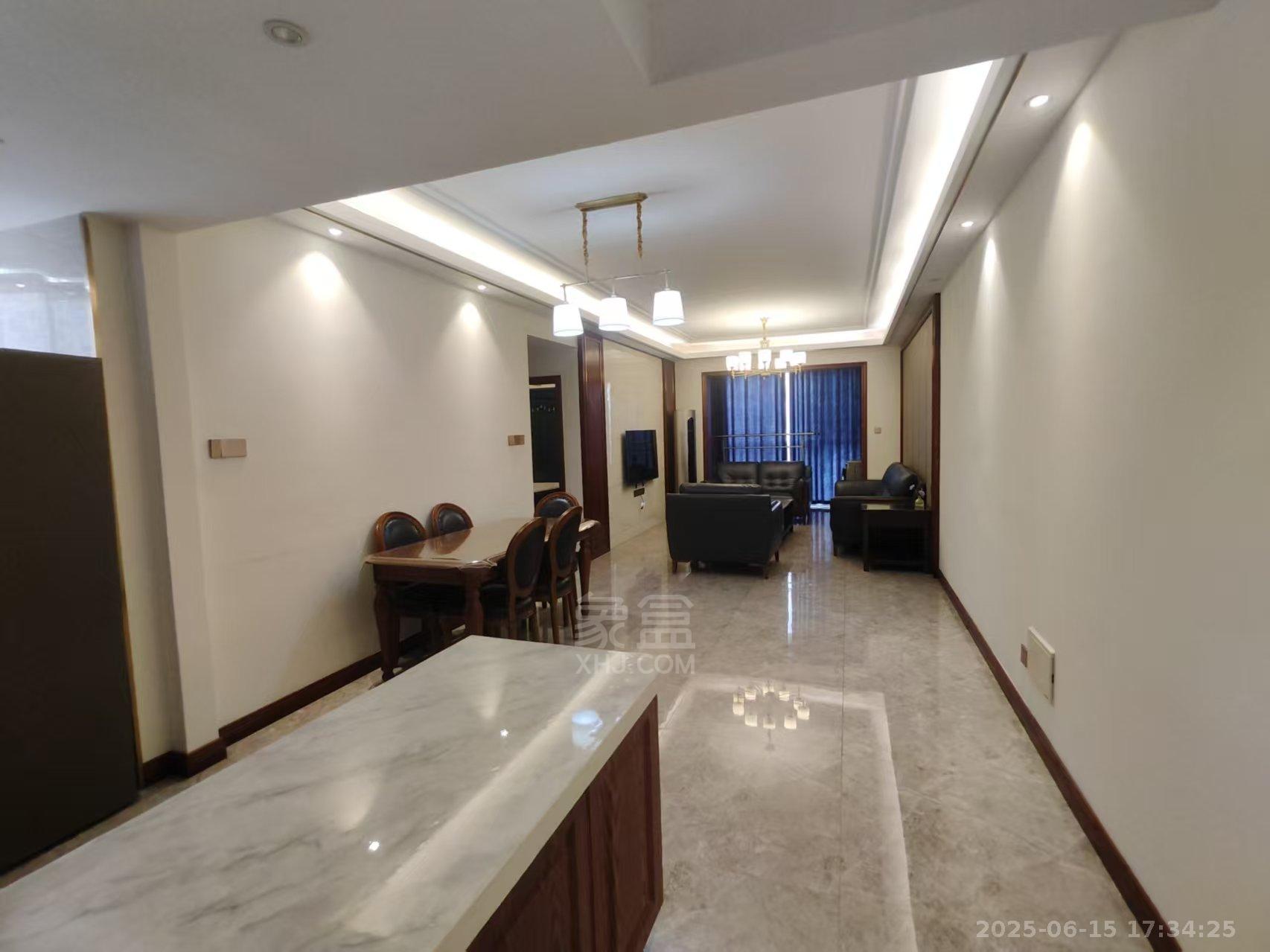 武广国际学苑 2室2厅1卫 2200.0元/月 武广国际学苑 2室2厅1卫 2200.0元/月室内图