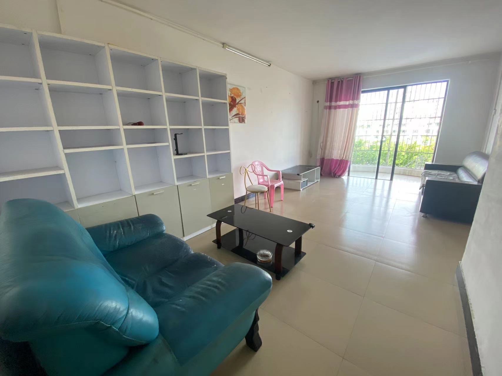 汇宇金城 2室1厅1卫 2000.0元/月 汇宇金城 2室1厅1卫 2000.0元/月室内图