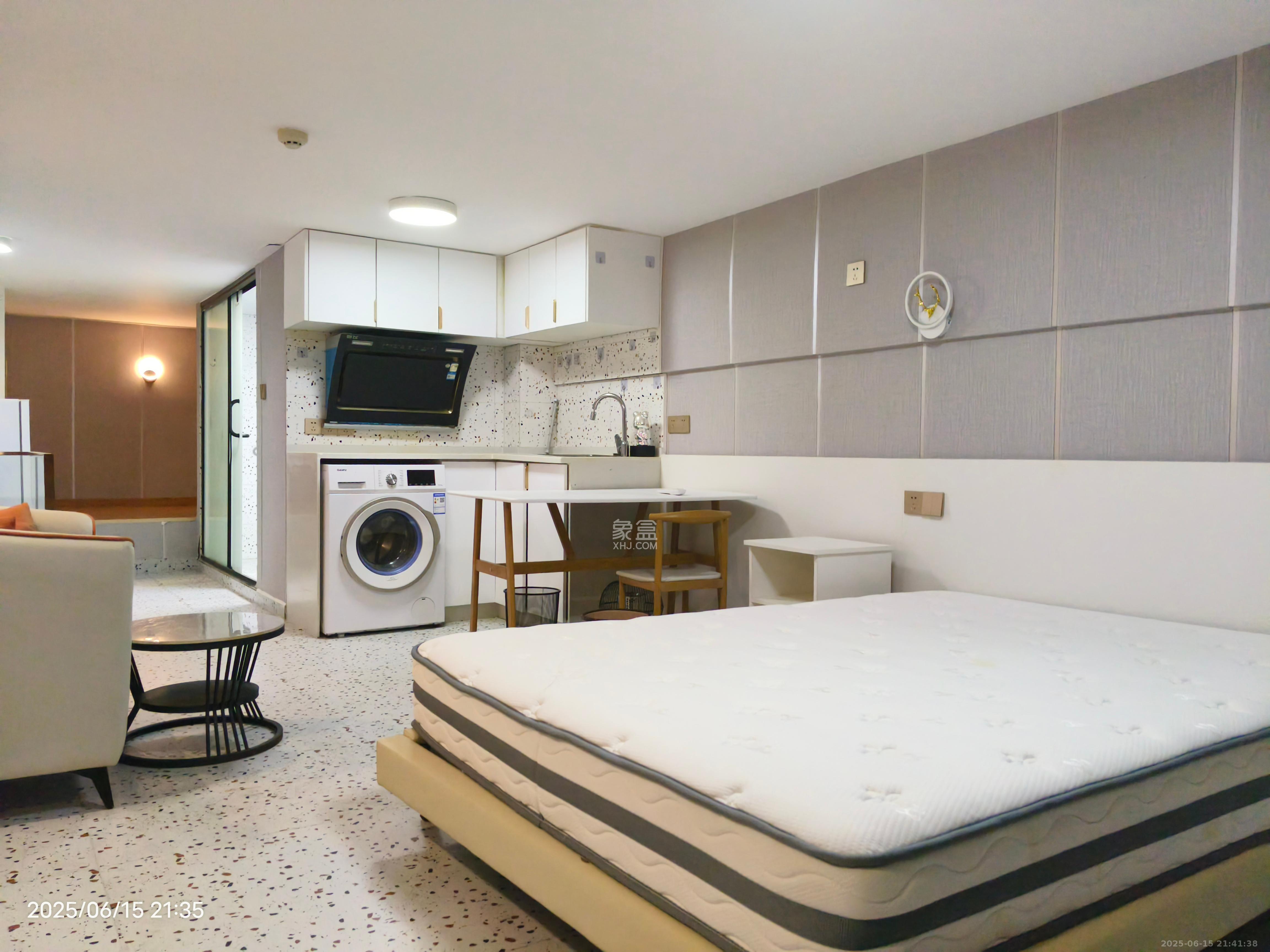 龙湖新壹城 1室0厅0卫 1500.0元/月 龙湖新壹城 1室0厅0卫 1500.0元/月室内图