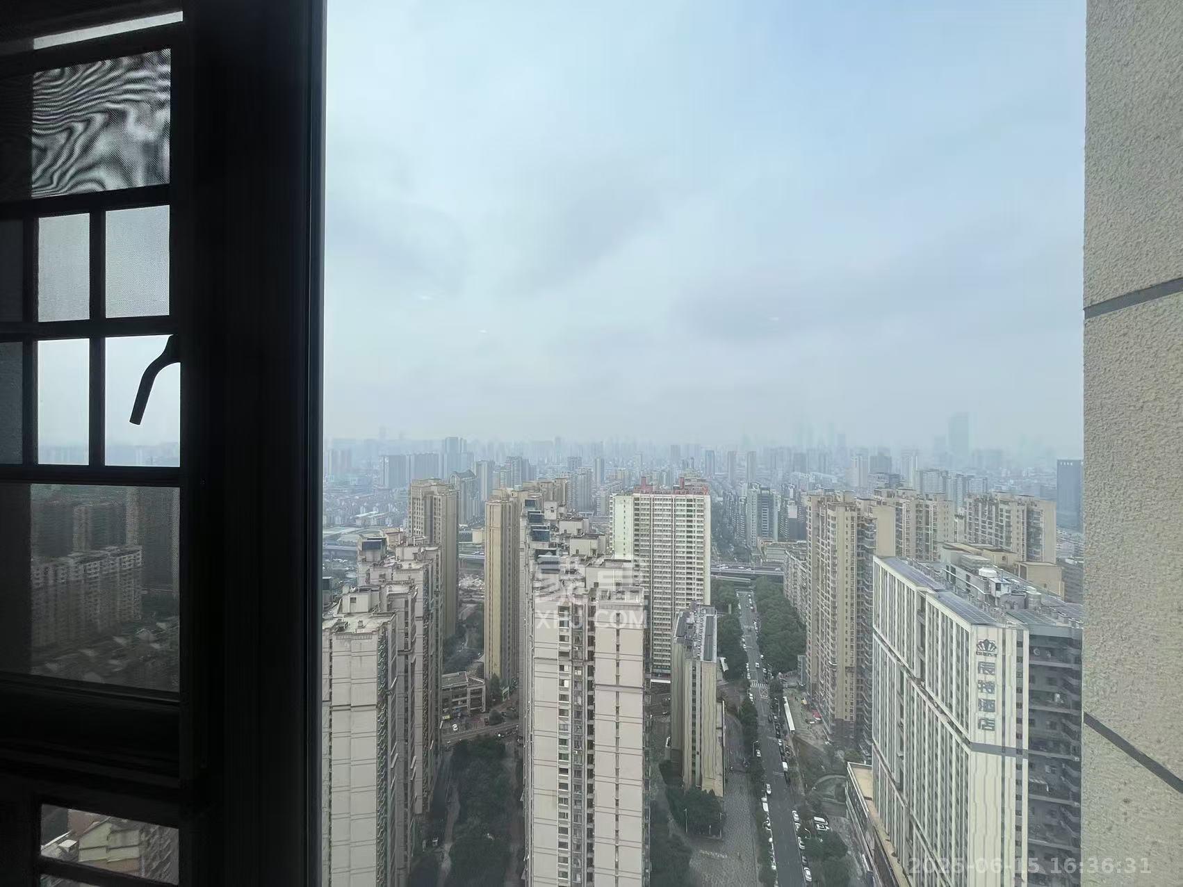 碧桂园城市之光  1室1厅1卫   1800.00元/月室内图