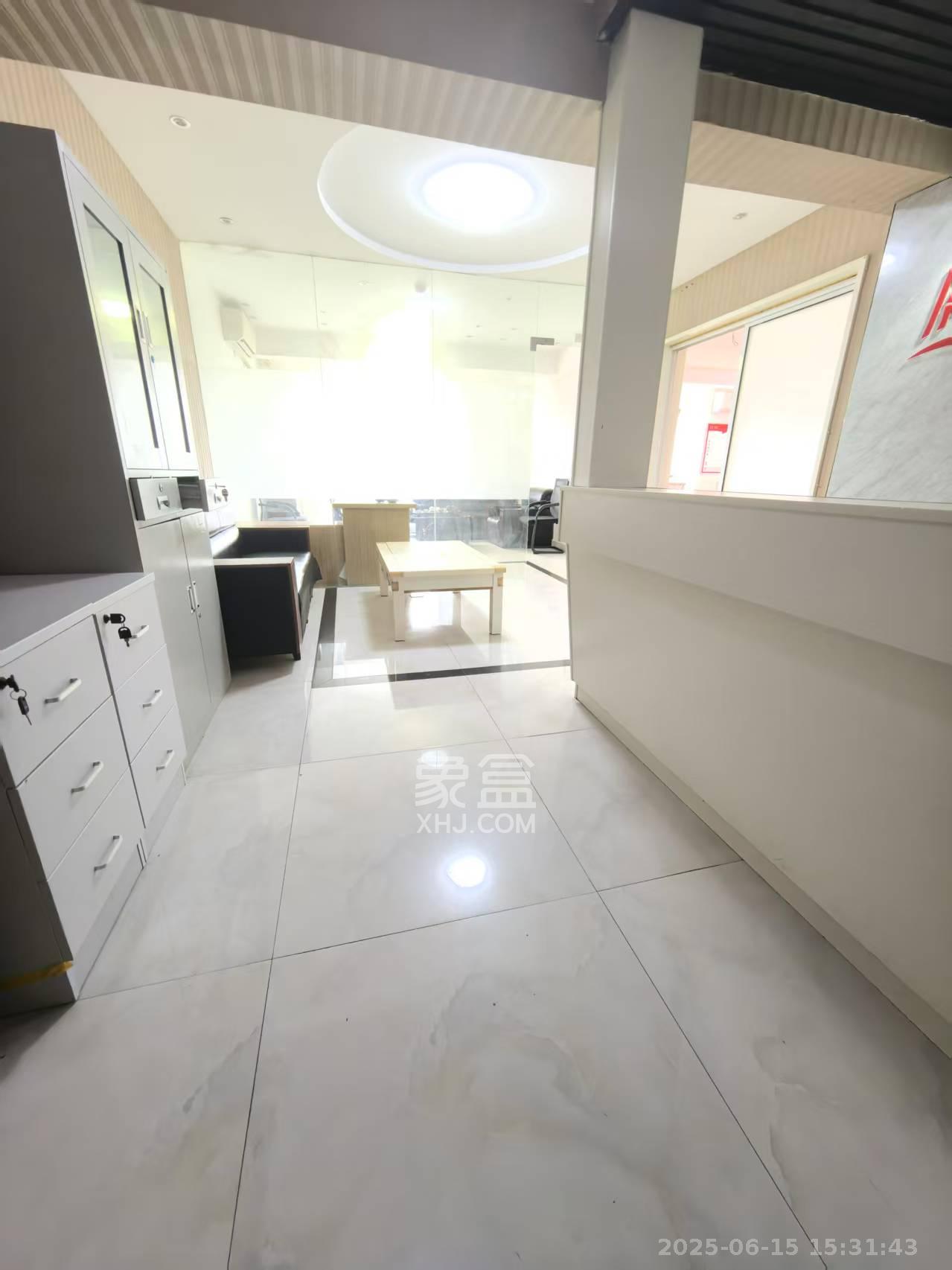 长城雅苑   144.45㎡     6700.00元/月室内图