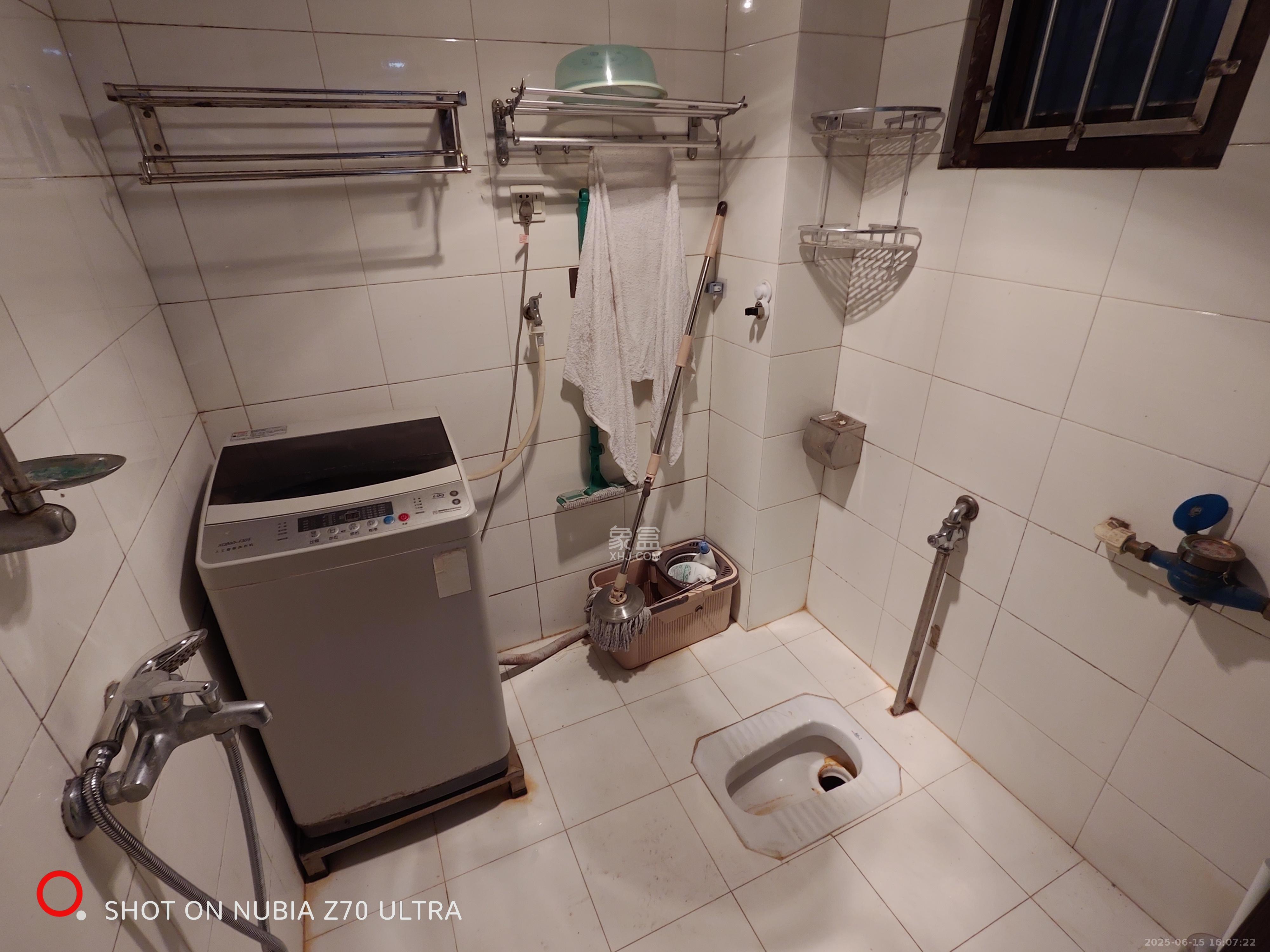 鑫溪大厦  1室1厅1卫    2600.0元/月 鑫溪大厦  1室1厅1卫    2600.0元/月室内图