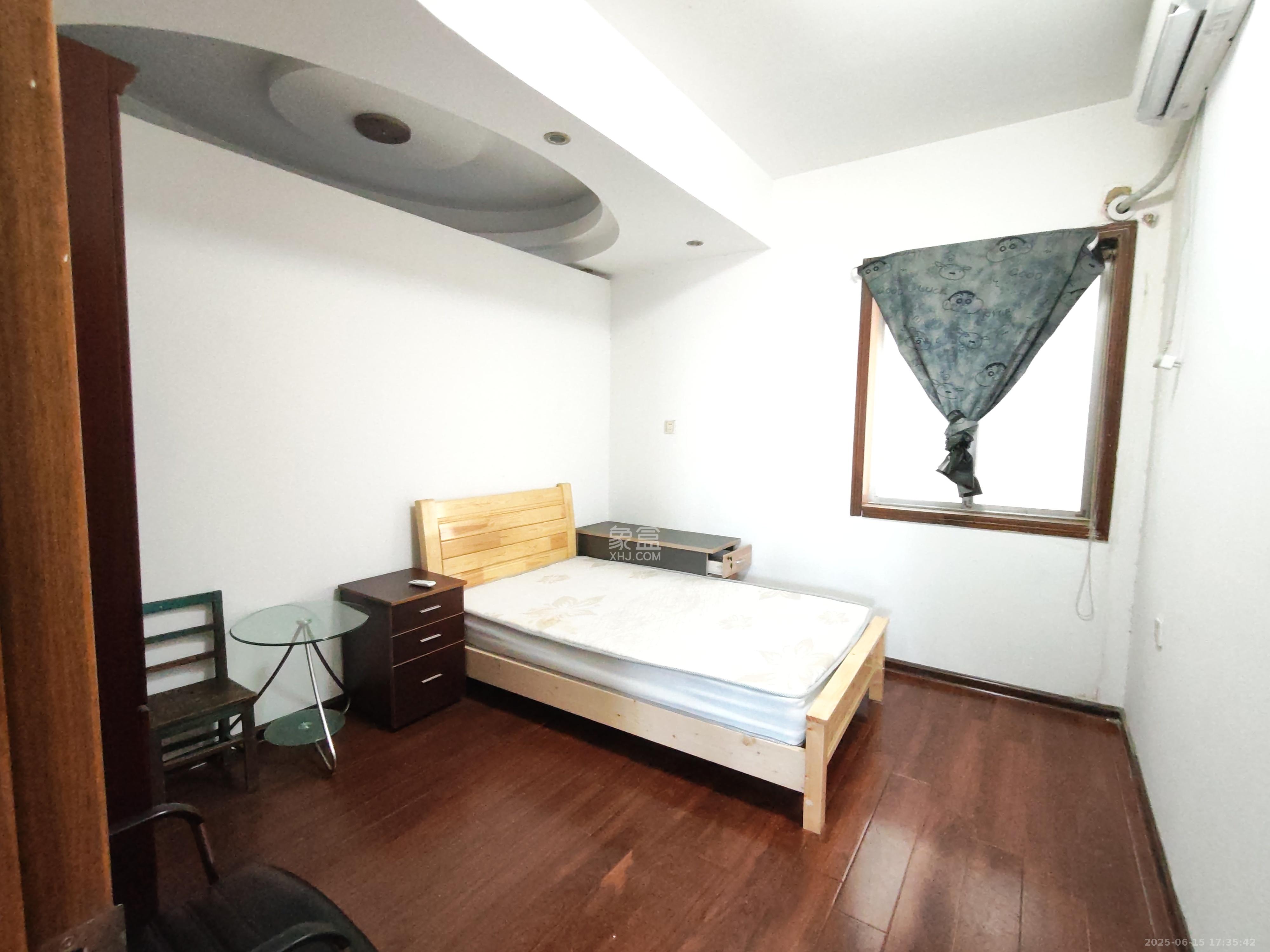 嘉盛奥美城 4室1厅1卫 3800.0元/月 嘉盛奥美城 4室1厅1卫 3800.0元/月室内图