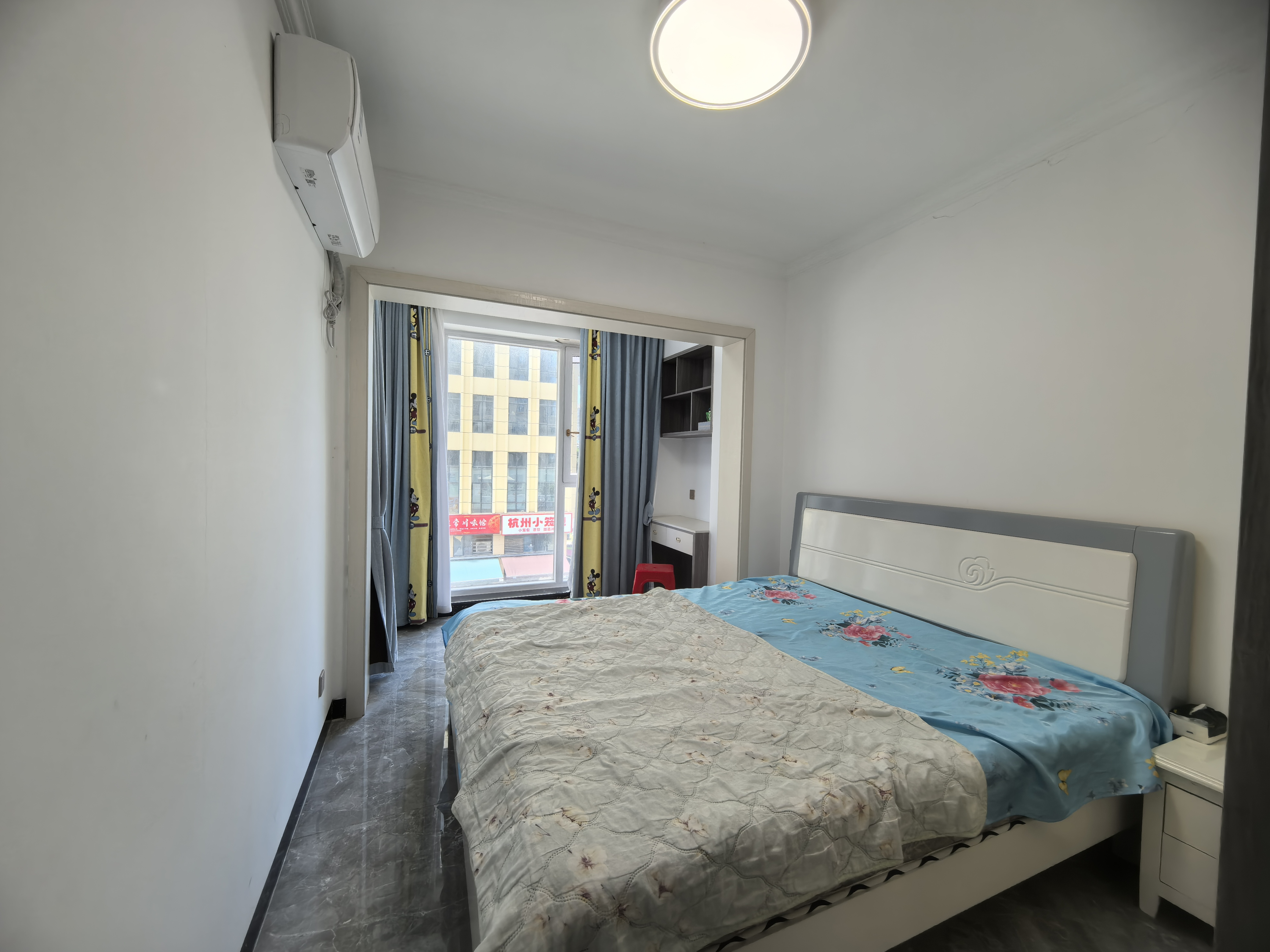 高盛国际 4室2厅2卫 2000.0元/月 高盛国际 4室2厅2卫 2000.0元/月室内图