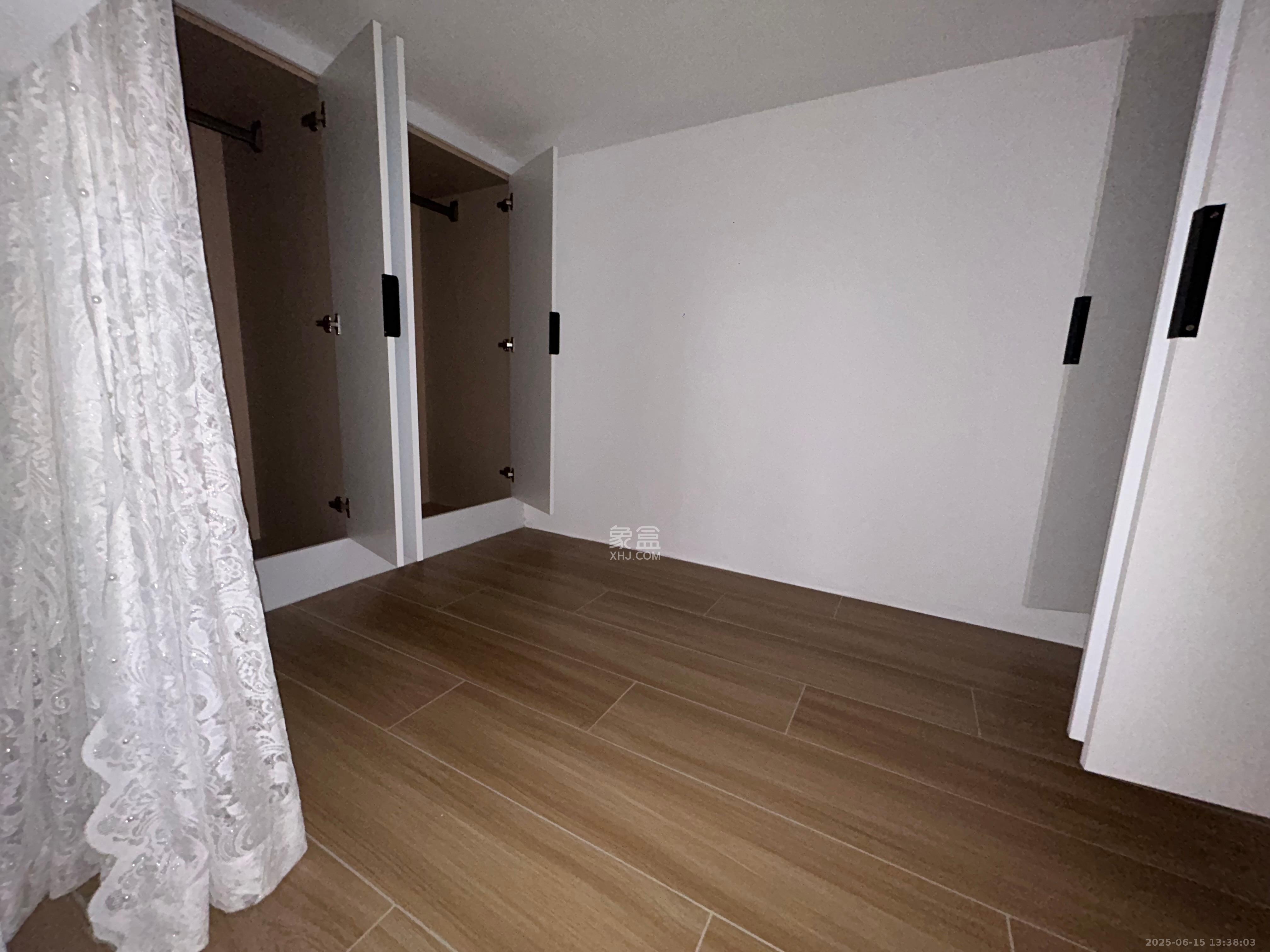 中海阅溪府 1室1厅1卫 1200.0元/月 中海阅溪府 1室1厅1卫 1200.0元/月室内图