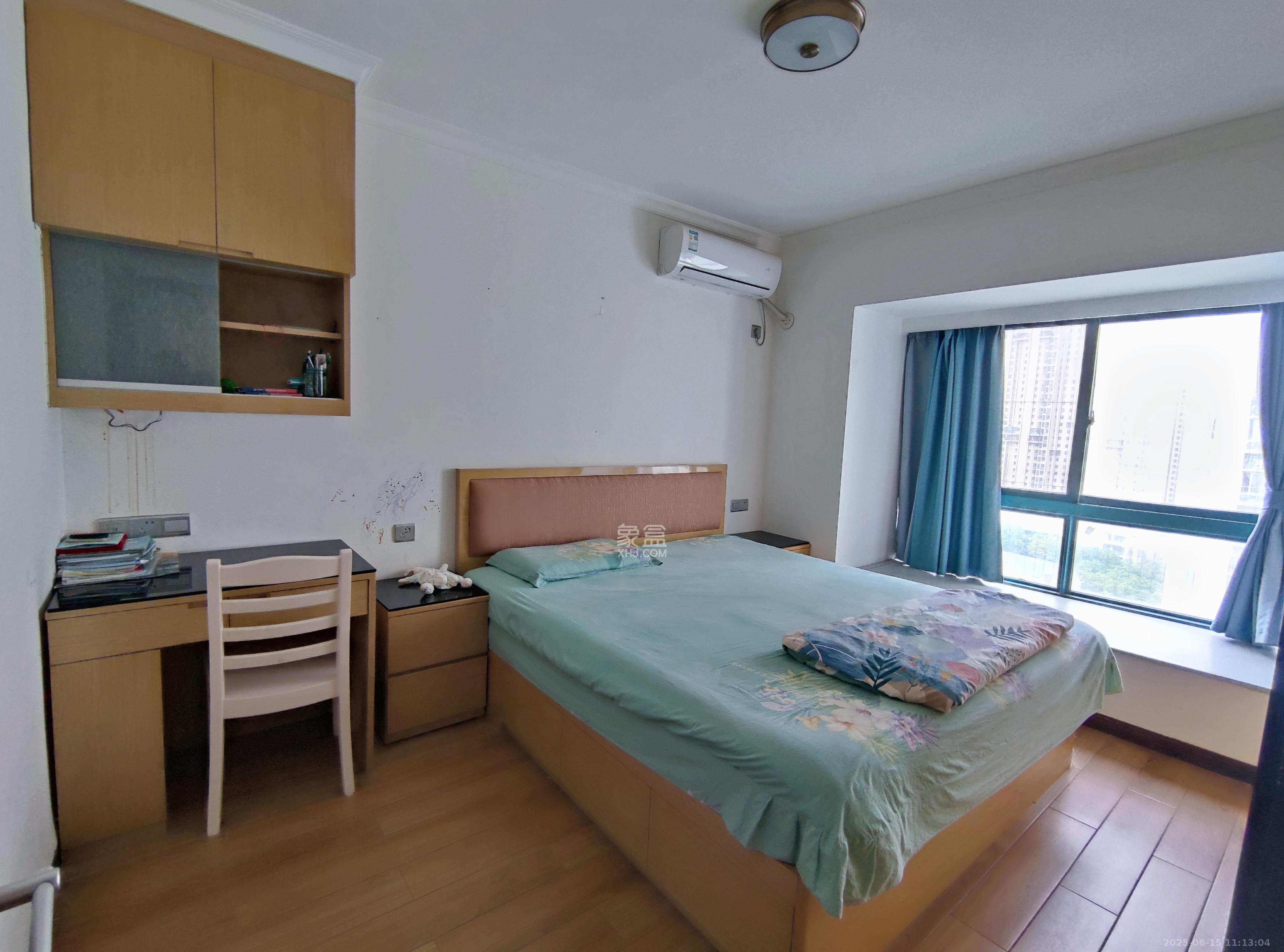 蝴蝶谷  2室2厅1卫   1700.00元/月室内图