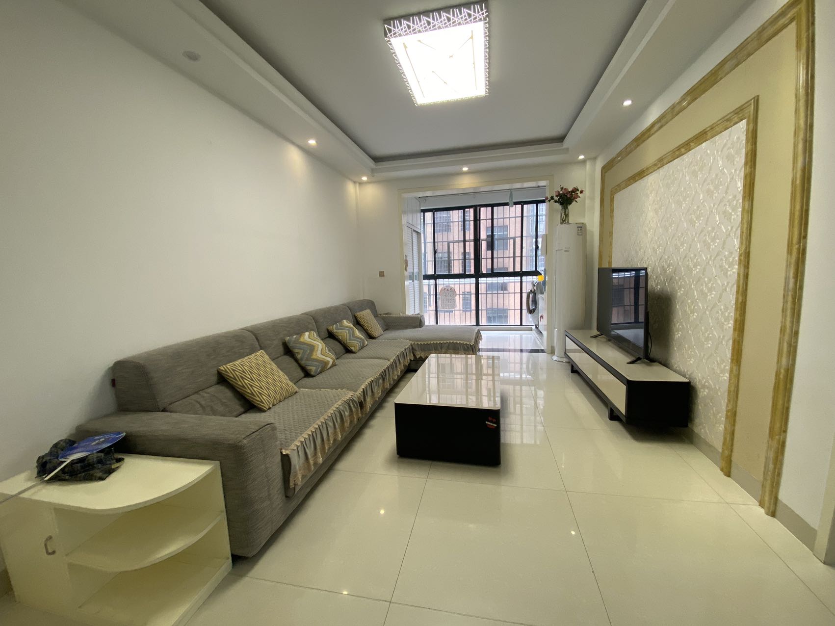 锦绣佳苑 2室2厅1卫 1300.0元/月 锦绣佳苑 2室2厅1卫 1300.0元/月室内图