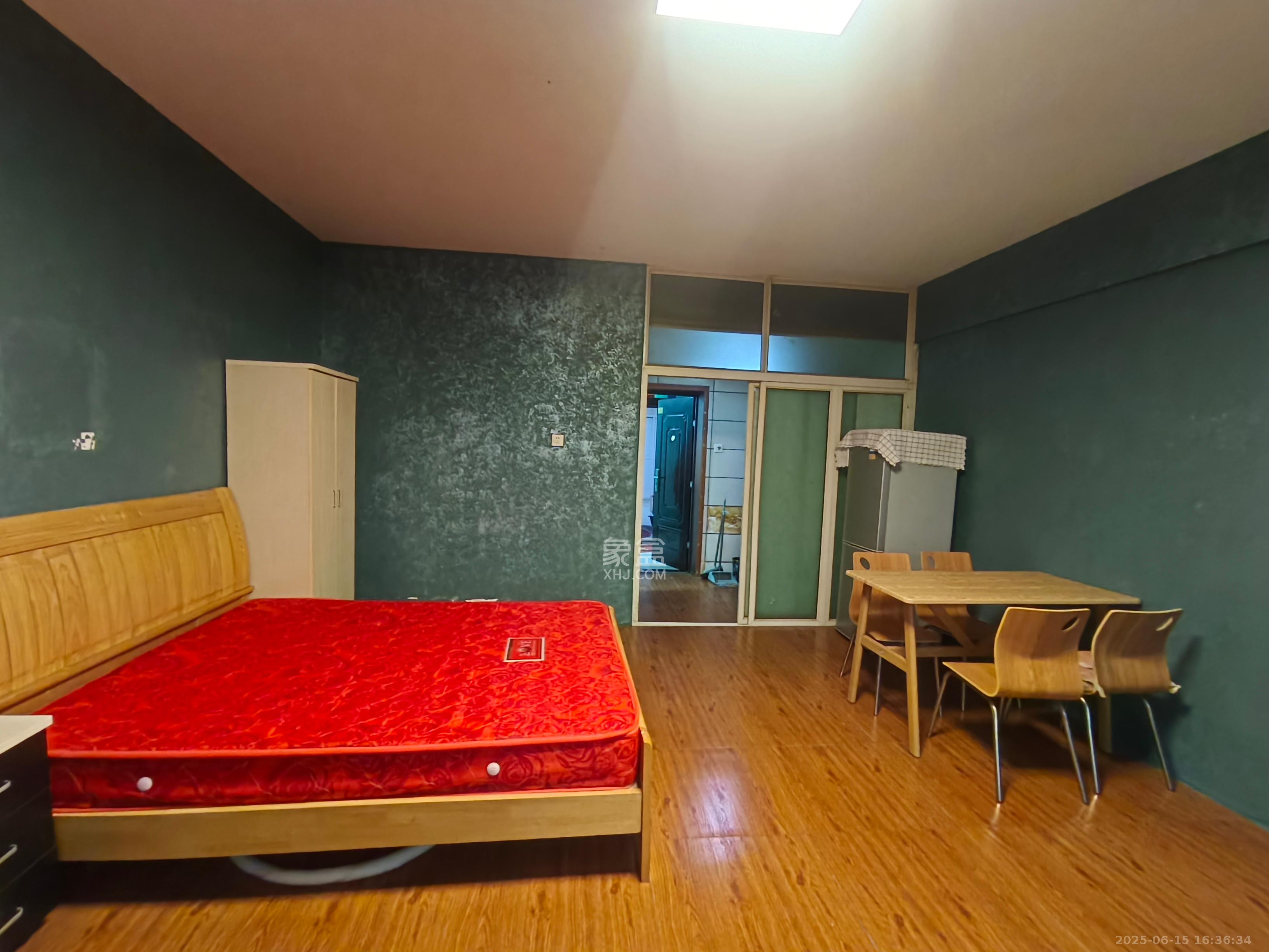 泰禹公馆  1室1厅1卫    1200.0元/月室内图