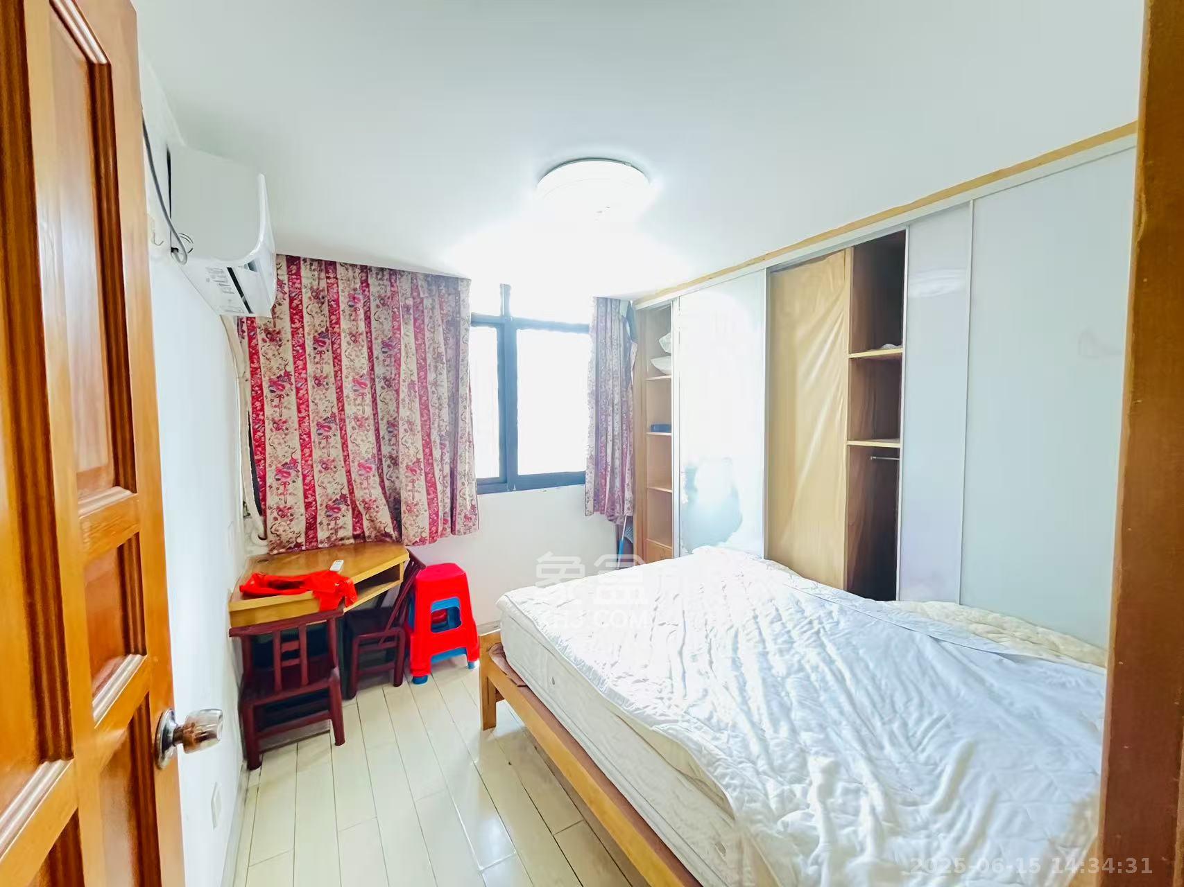 文庙坪小区  1室1厅1卫   1650.00元/月室内图