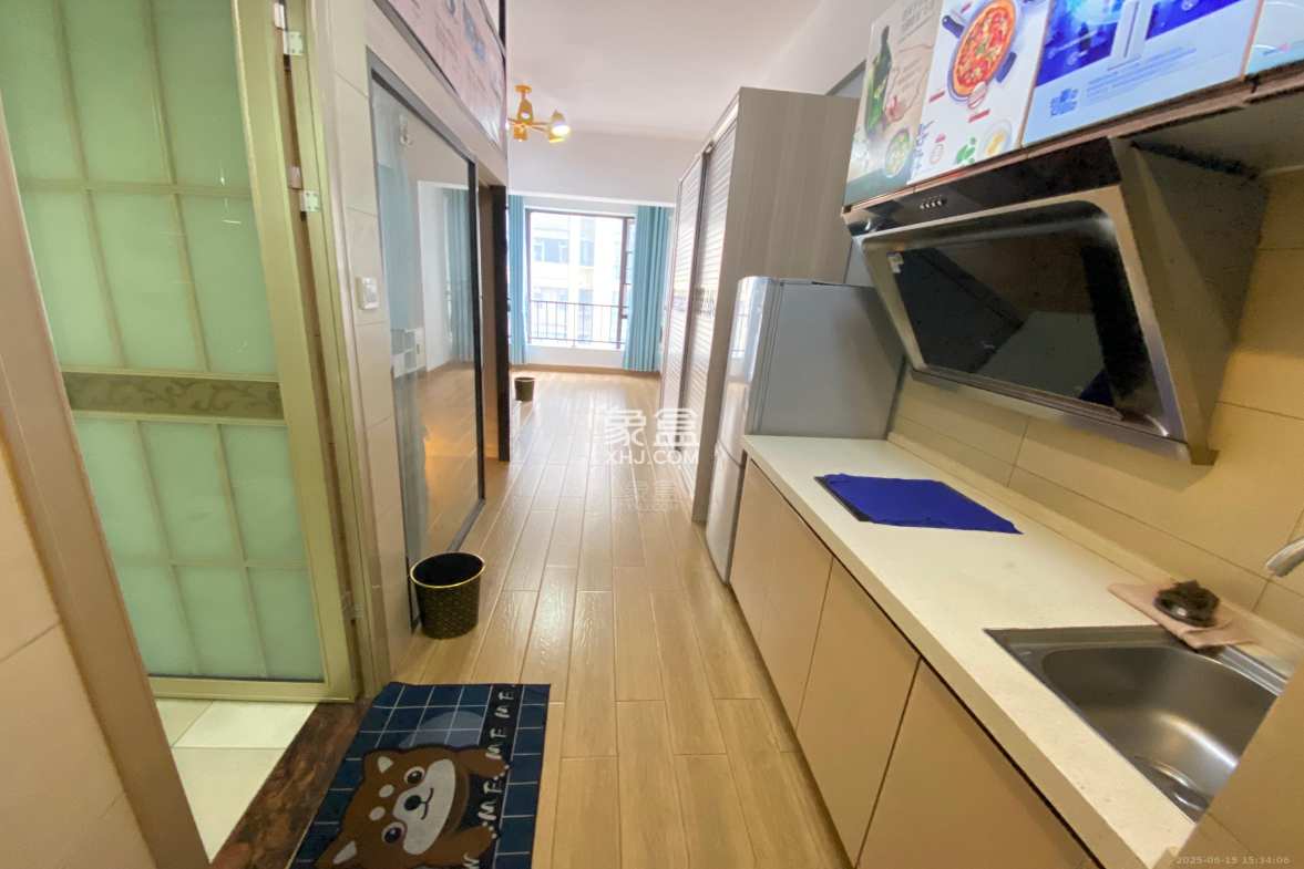 中泰财富湘江 1室1厅1卫 1400.0元/月 中泰财富湘江 1室1厅1卫 1400.0元/月室内图