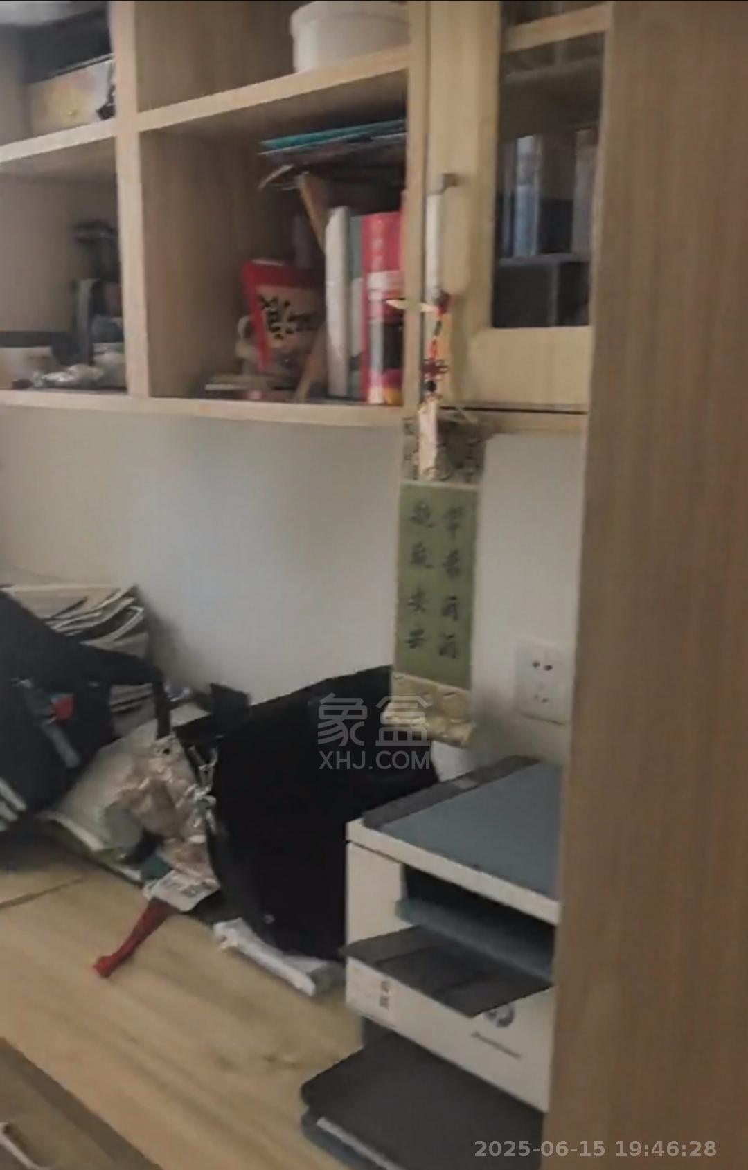 武广国际学苑 3室2厅2卫 2200.0元/月 武广国际学苑 3室2厅2卫 2200.0元/月室内图