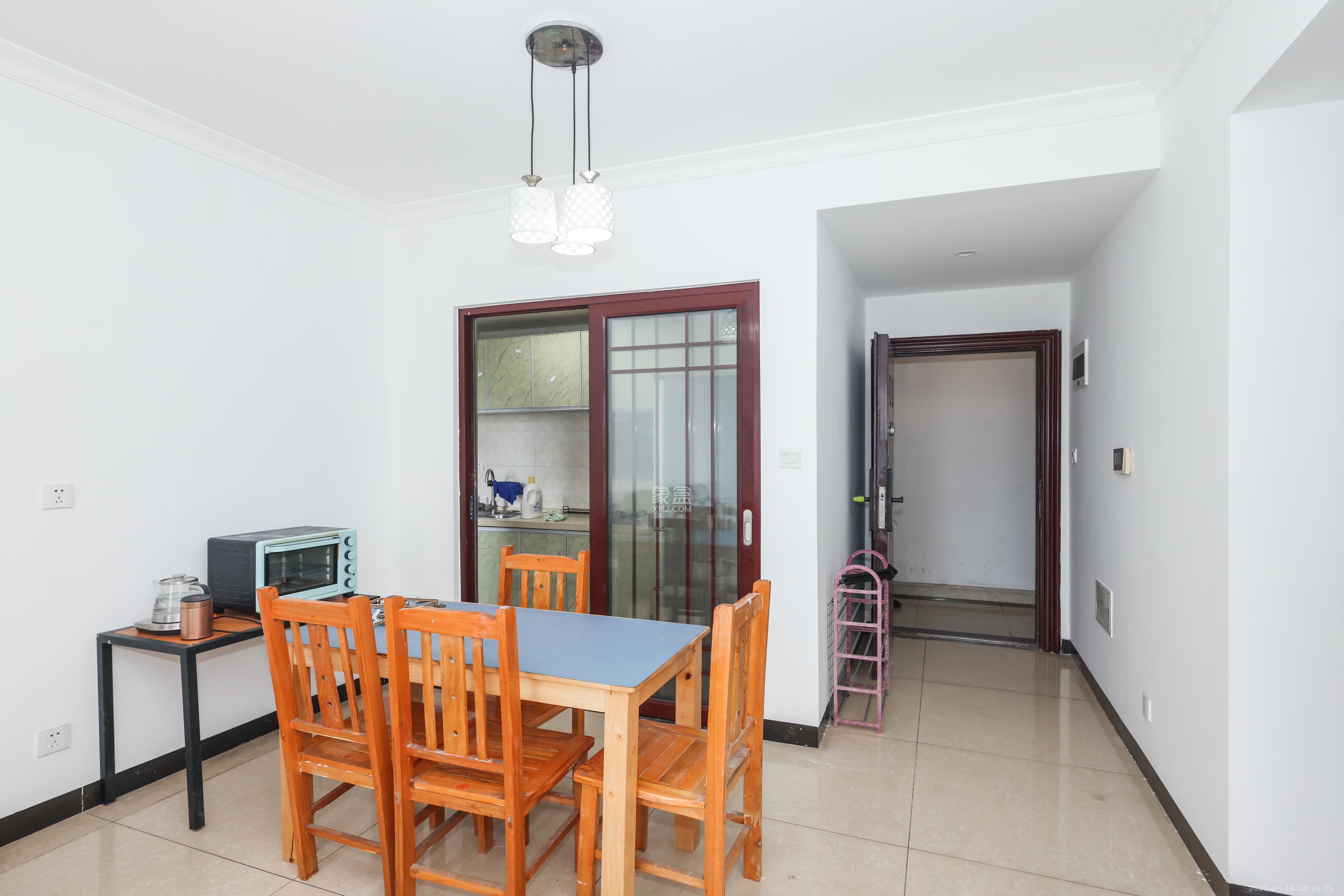 梅溪鑫苑名家 2室2厅1卫 67.0万 梅溪鑫苑名家 2室2厅1卫 67.0万其他