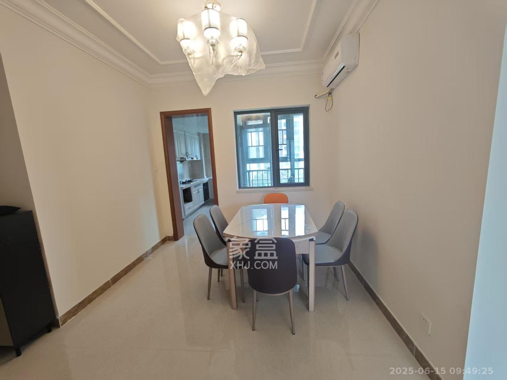 恒大御景天下城三期 3室2厅2卫 2800.0元/月 恒大御景天下城三期 3室2厅2卫 2800.0元/月室内图