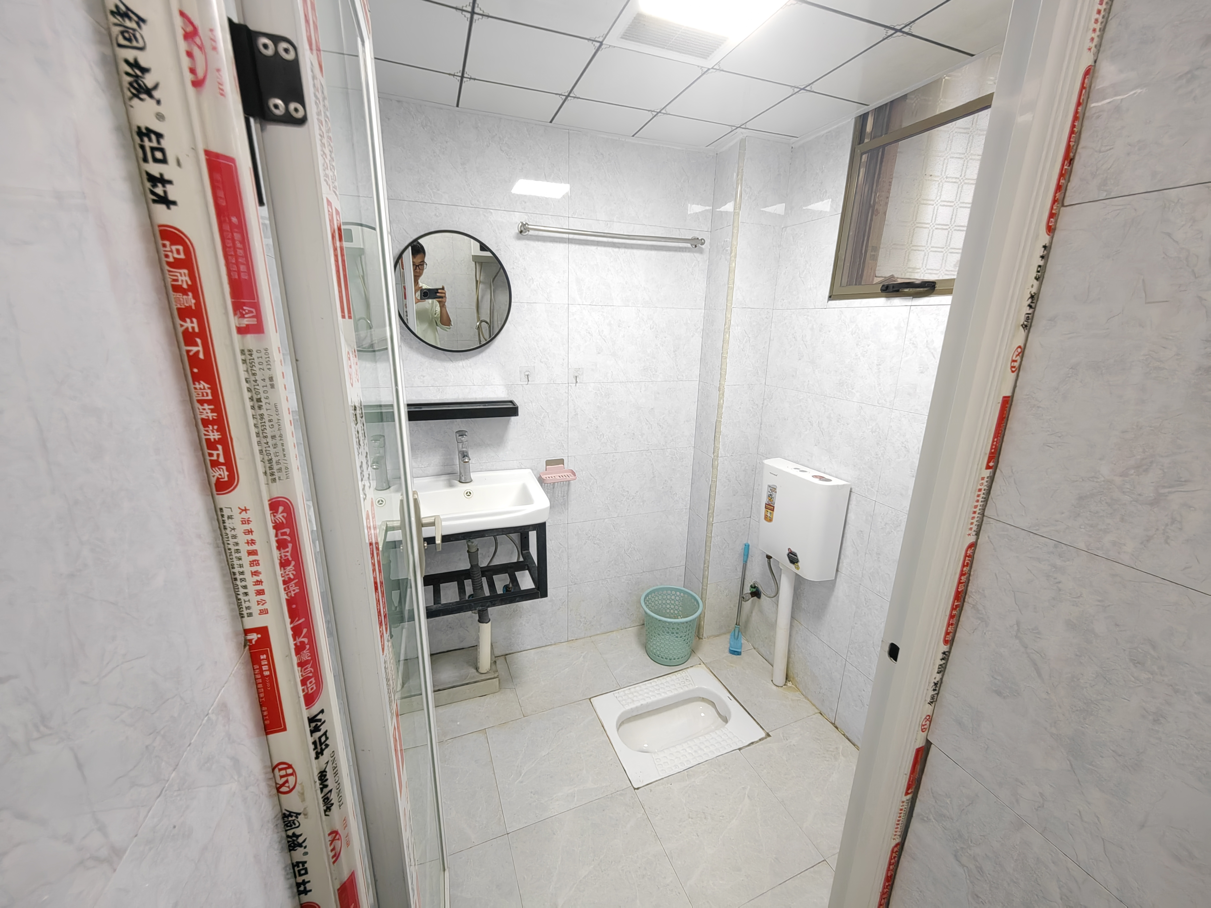 水泥厂家属区（蒸湘区）  1室0厅0卫   1200.00元/月室内图
