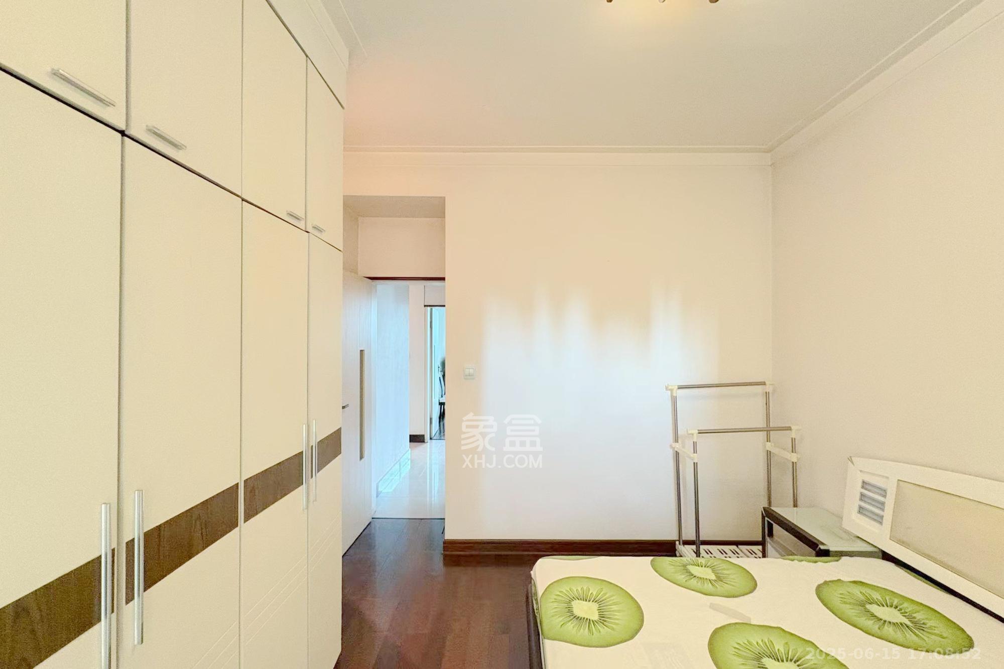 颐美园  3室2厅2卫    100.0万其他