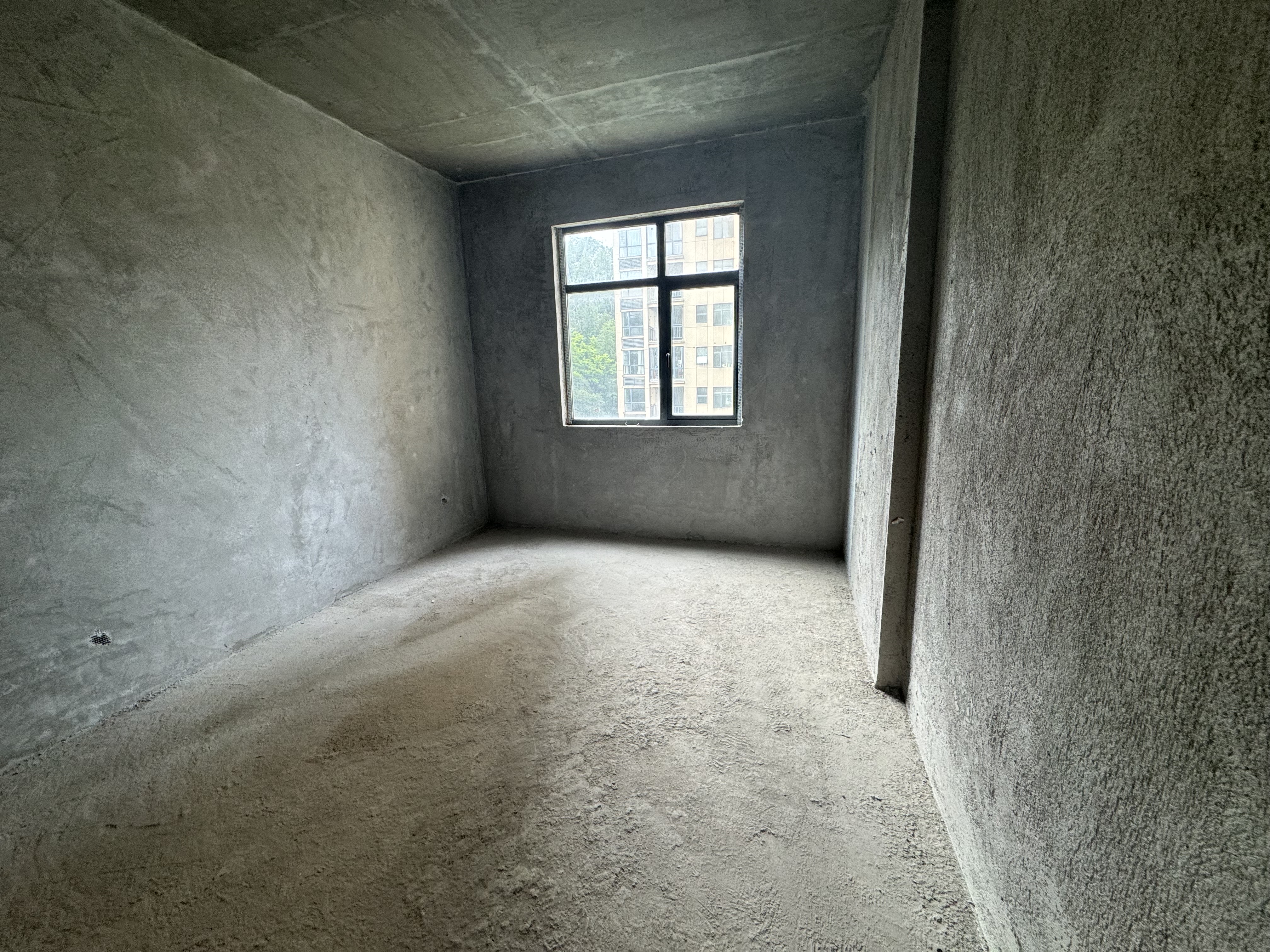 和泰家园 3室2厅2卫 49.8万 和泰家园 3室2厅2卫 49.8万客厅