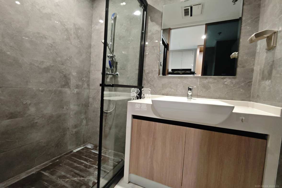 华远华时代 1室1厅1卫 2600.0元/月 华远华时代 1室1厅1卫 2600.0元/月室内图