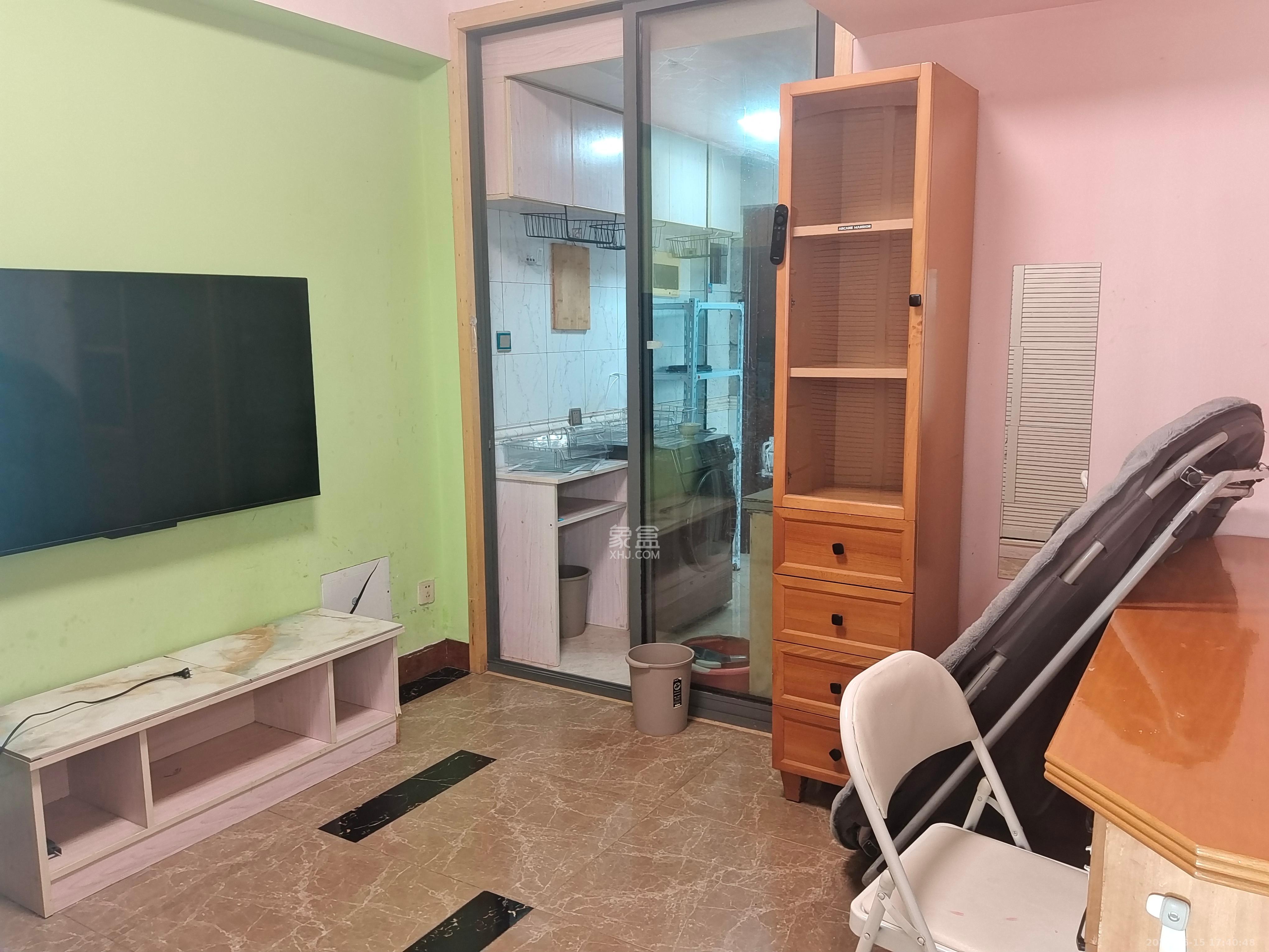 鑫远熙山 1室1厅1卫 1500.0元/月 鑫远熙山 1室1厅1卫 1500.0元/月室内图