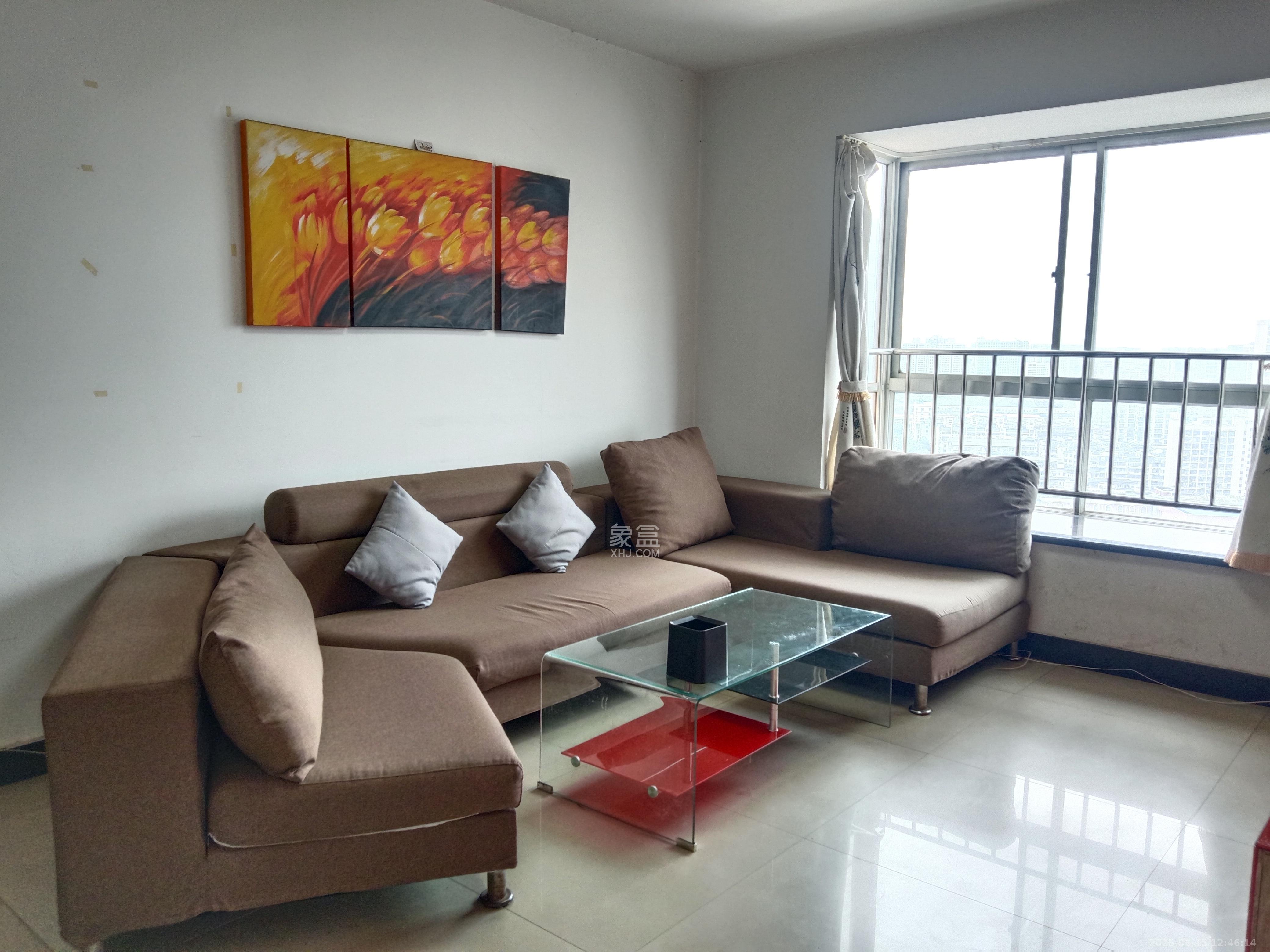 东方新世界 2室2厅1卫 2200.0元/月 东方新世界 2室2厅1卫 2200.0元/月室内图