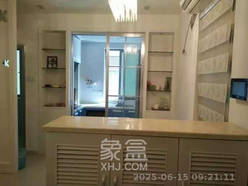 万博汇  2室2厅1卫   2300.00元/月室内图