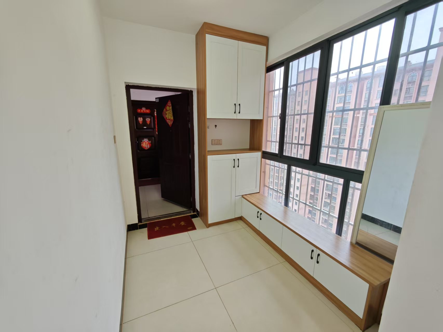 香榭花园 3室2厅2卫 2800.0元/月 香榭花园 3室2厅2卫 2800.0元/月室内图