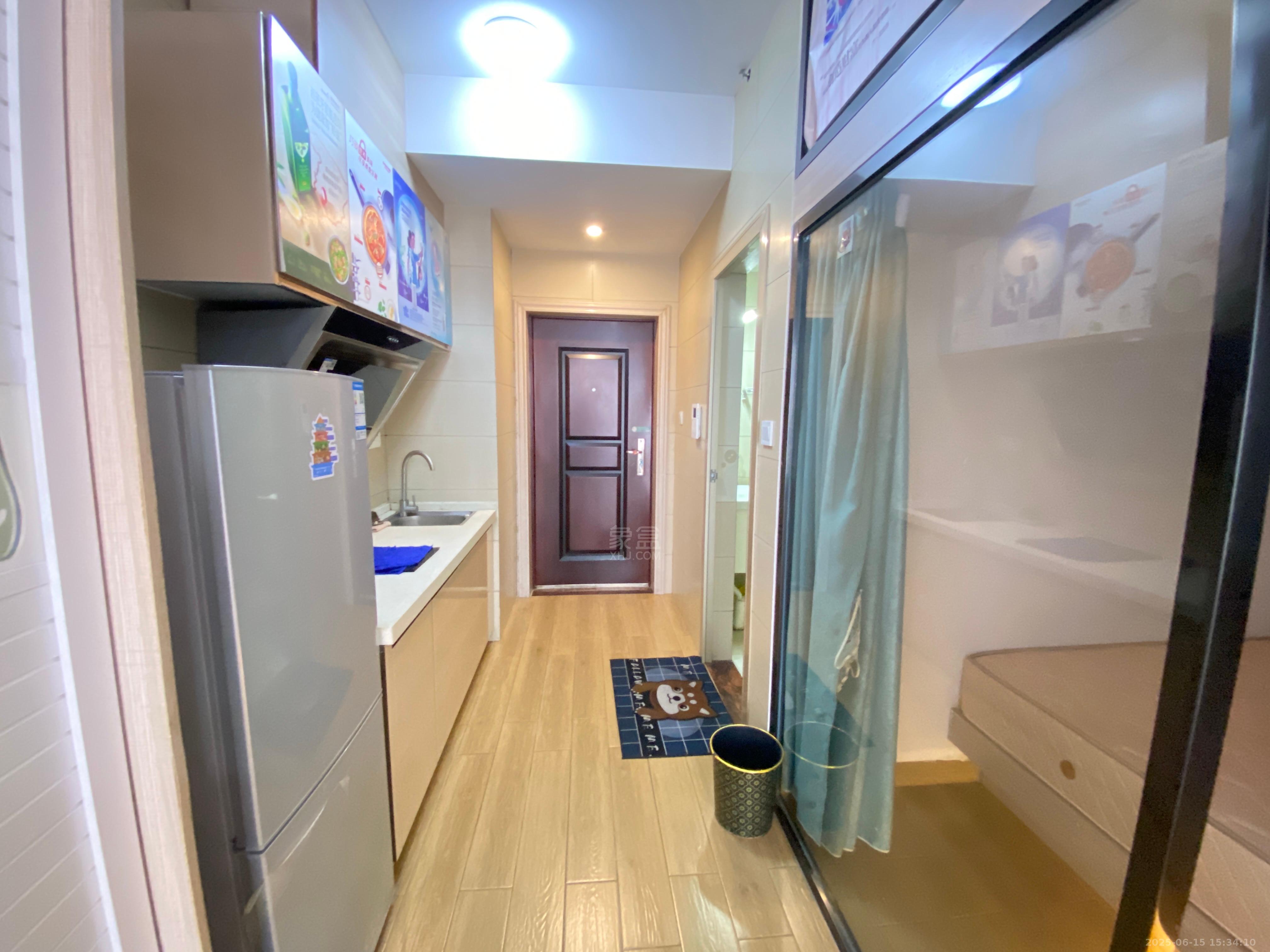 中泰财富湘江 1室1厅1卫 1400.0元/月 中泰财富湘江 1室1厅1卫 1400.0元/月室内图