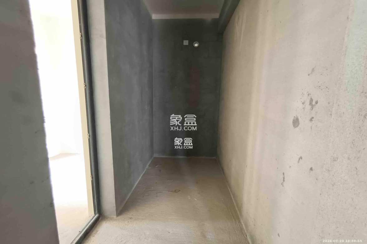 克拉美丽山庄(晟领国际) 4室2厅2卫 1500.0元/月 克拉美丽山庄(晟领国际) 4室2厅2卫 1500.0元/月室内图