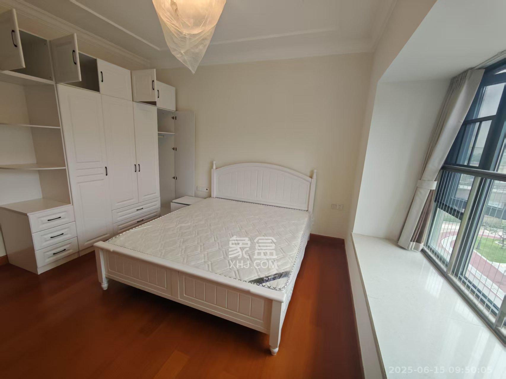 恒大御景天下城三期 3室2厅2卫 2800.0元/月 恒大御景天下城三期 3室2厅2卫 2800.0元/月室内图