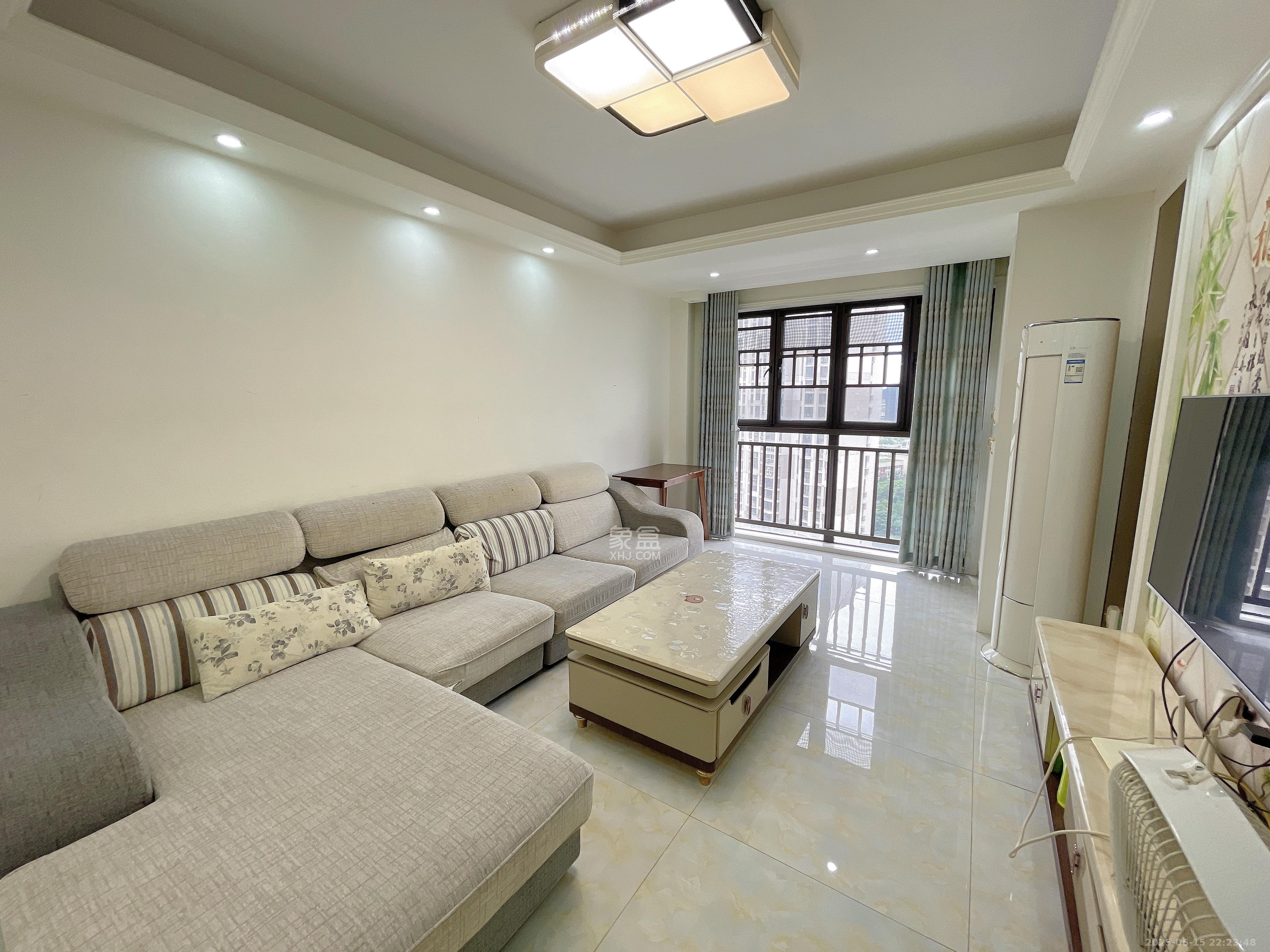 梅溪鑫苑名家 3室2厅1卫 2700.0元/月 梅溪鑫苑名家 3室2厅1卫 2700.0元/月室内图