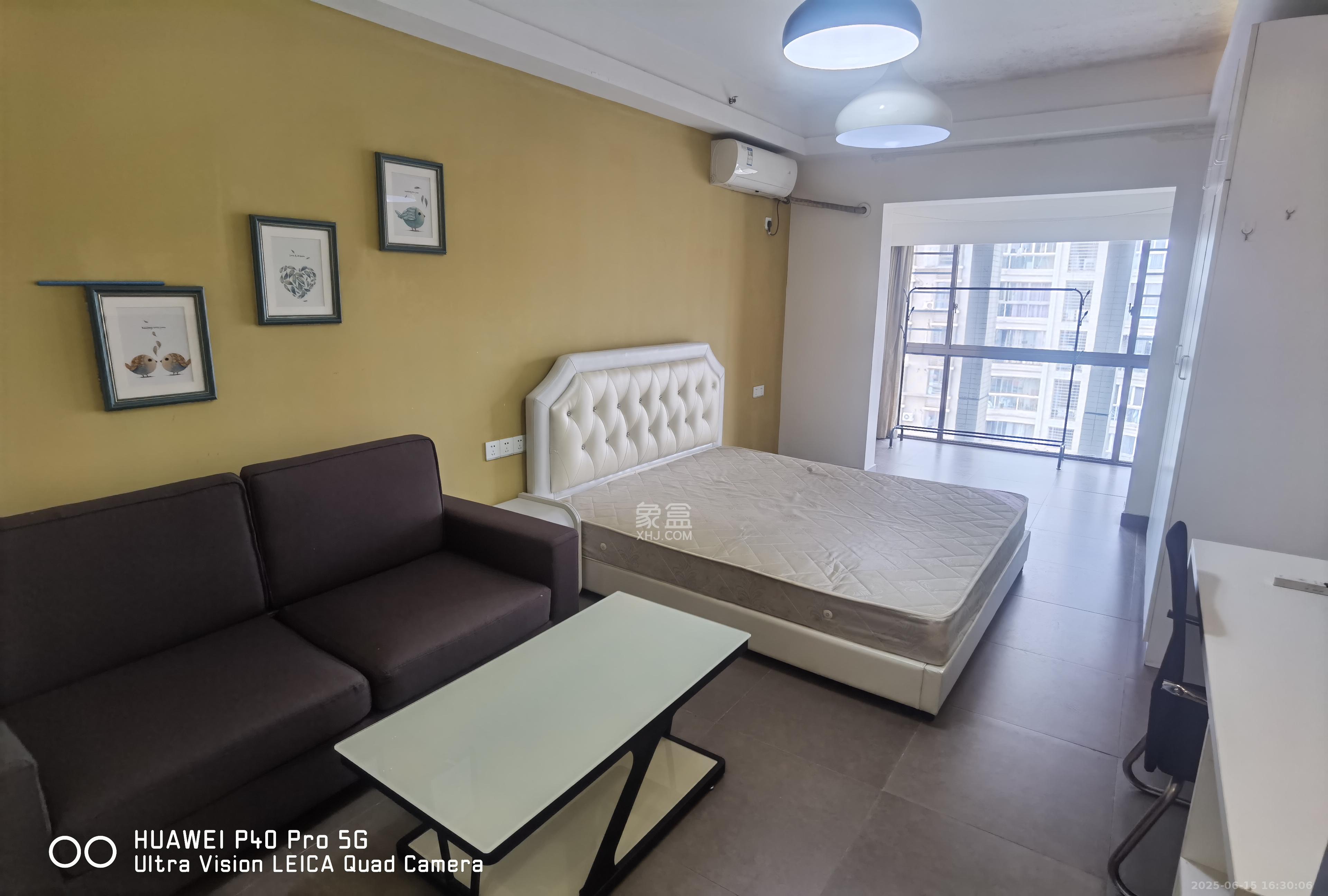 润沁园（润沁公馆）  1室1厅1卫    1600.0元/月室内图