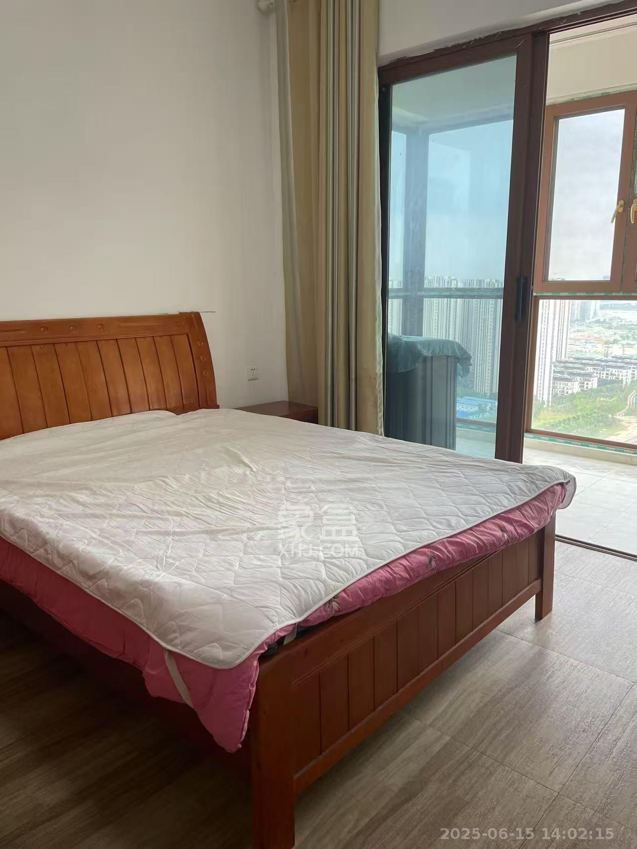 万里时代  2室2厅1卫    2600.0元/月 万里时代  2室2厅1卫    2600.0元/月室内图