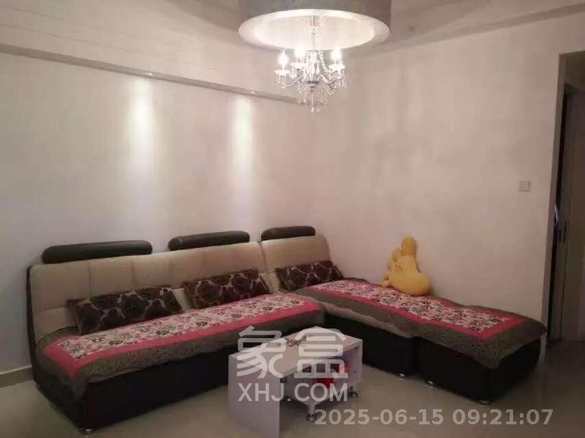 万博汇  2室2厅1卫   2300.00元/月