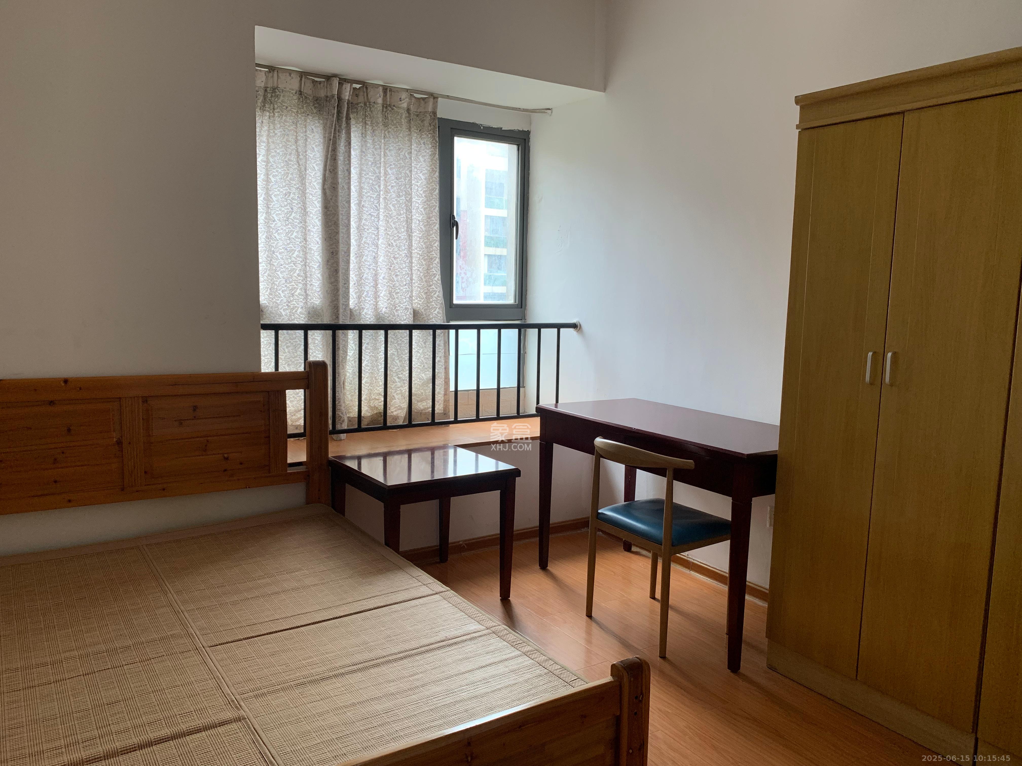 湘府东苑  2室1厅2卫   2200.00元/月室内图