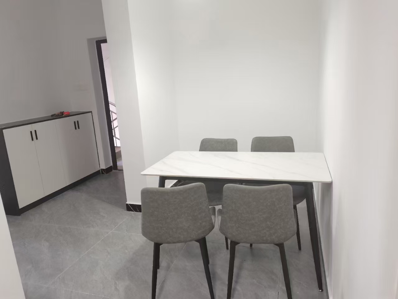 益欣园小区 2室1厅1卫 1200.0元/月 益欣园小区 2室1厅1卫 1200.0元/月室内图