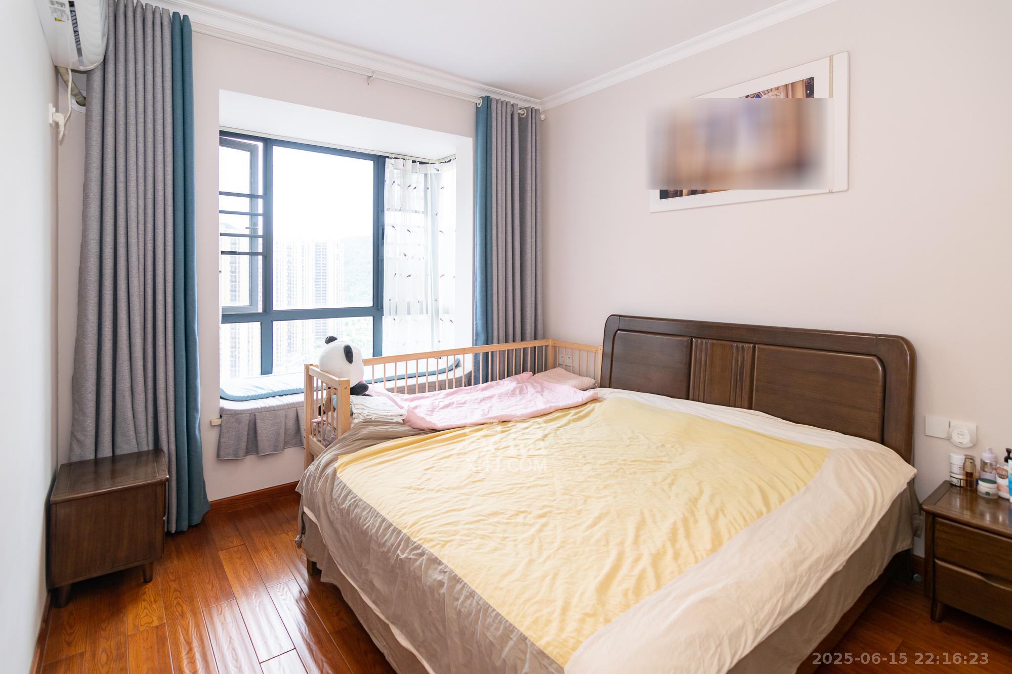 澳海月亮湾 3室2厅2卫 82.8万 澳海月亮湾 3室2厅2卫 82.8万卧室