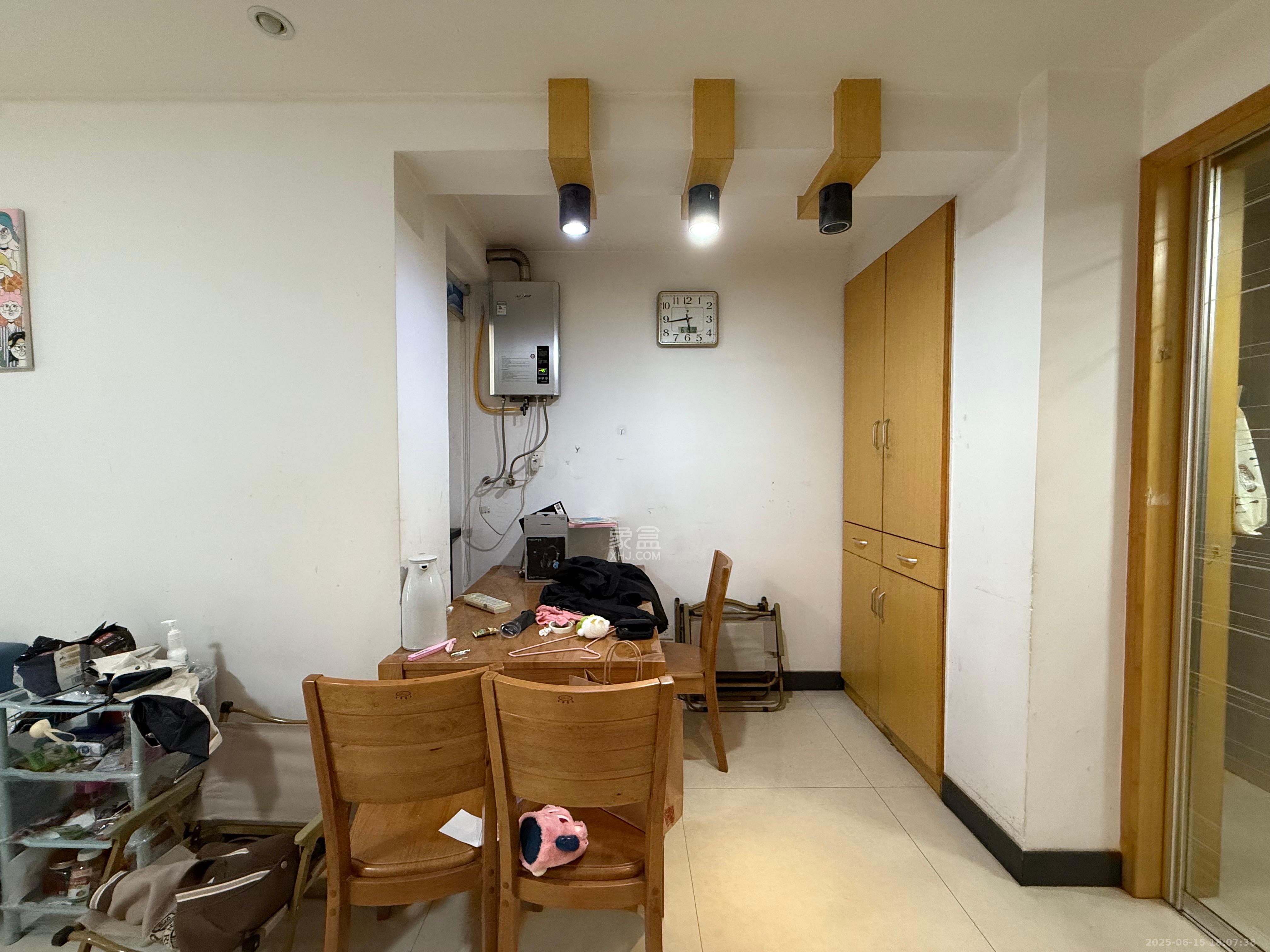 龙王港社区  2室2厅1卫   2100.00元/月室内图
