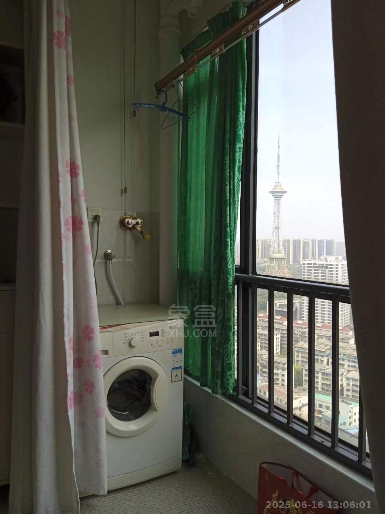 华晨御园 1室0厅0卫 1400.0元/月 华晨御园 1室0厅0卫 1400.0元/月室内图