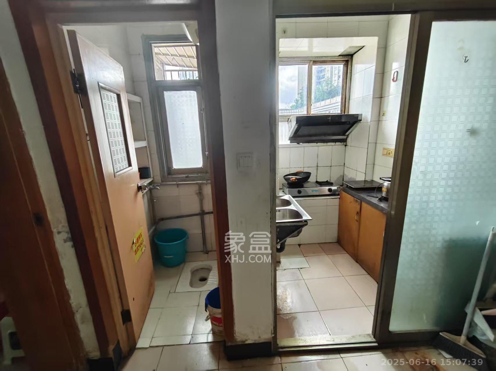 谢家冲  3室2厅1卫    1400.0元/月 谢家冲  3室2厅1卫    1400.0元/月室内图