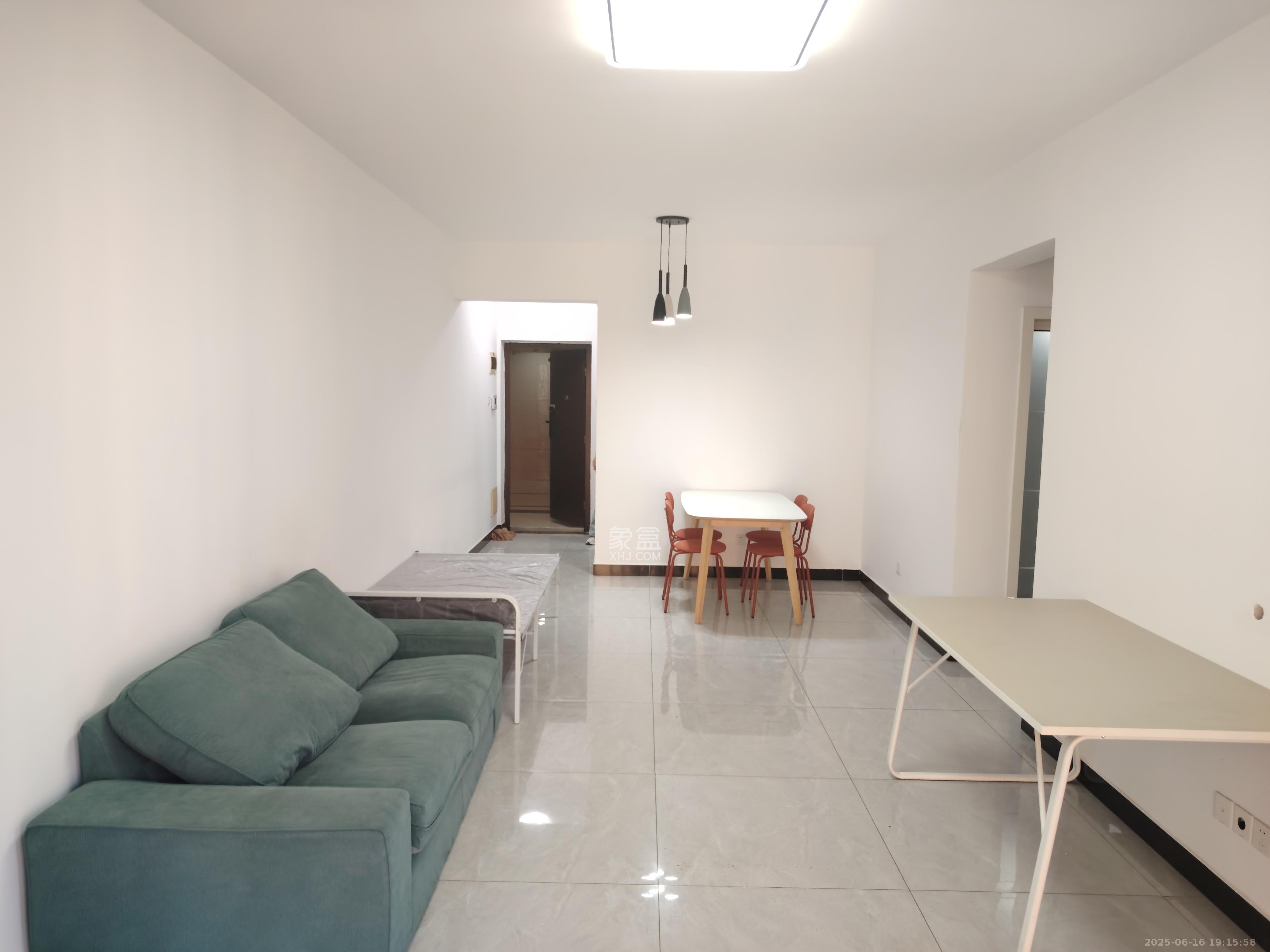 兰亭湾畔  3室2厅1卫    2800.0元/月室内图