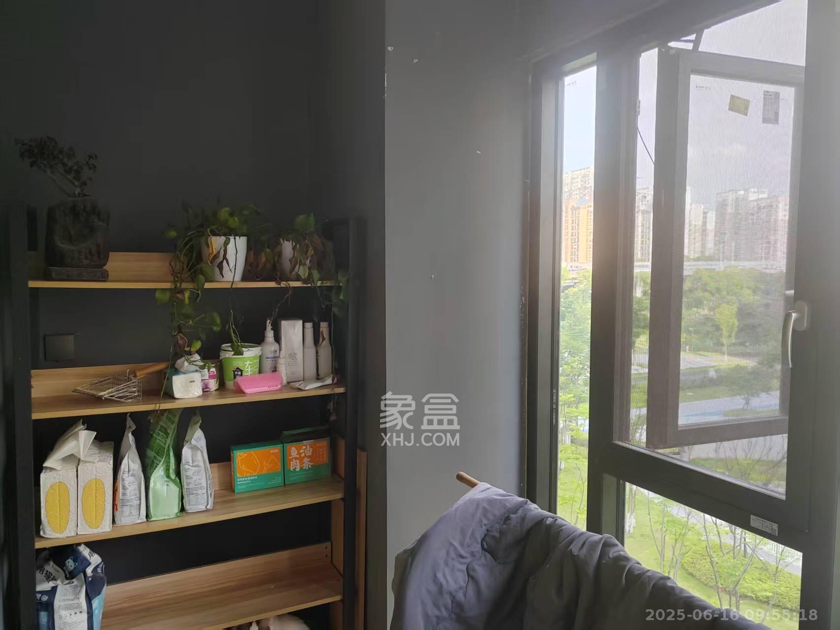旭辉雨花郡  4室2厅2卫   4300.00元/月室内图