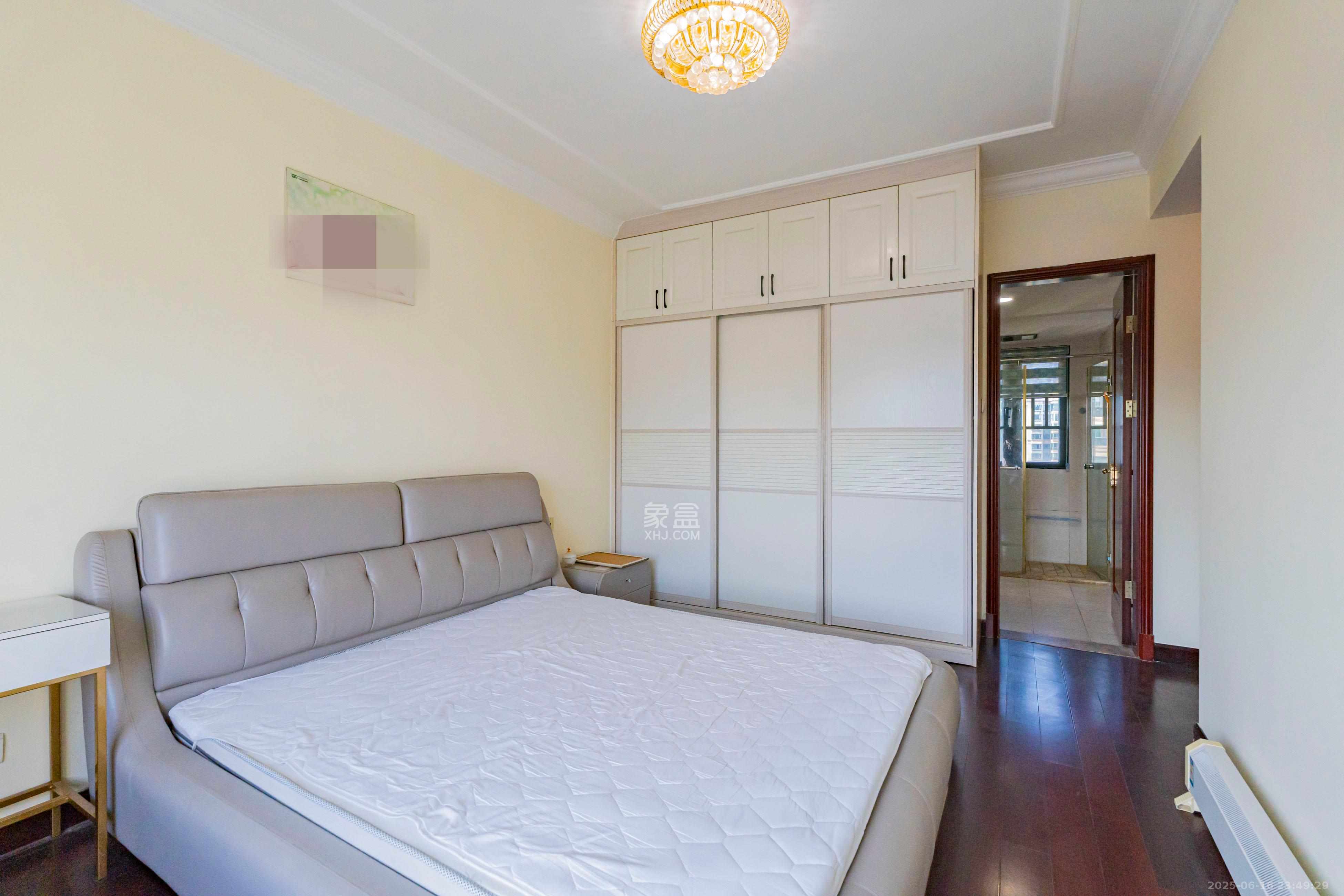 恒大雅苑  3室2厅1卫    98.0万卧室